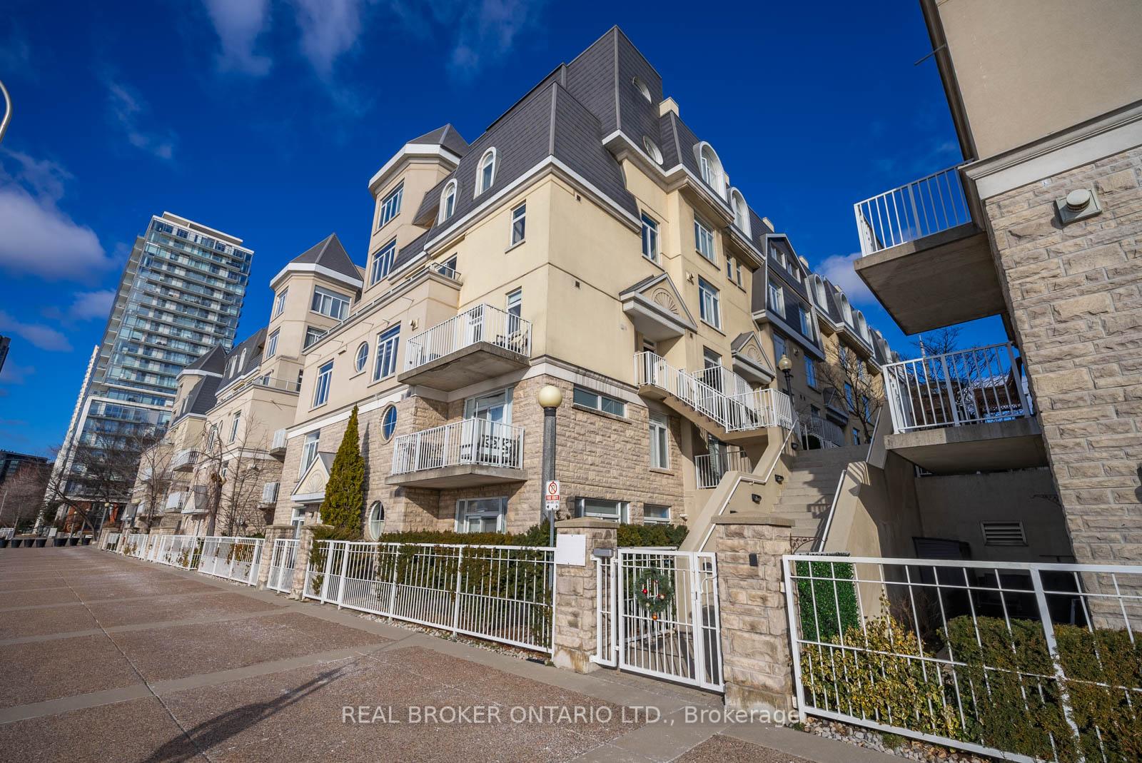 #355 - 32 Stadium Rd, Toronto, ON M5V3P4 | 2 Bedroom 2 Bathroom Condo Townhouse | Image 4