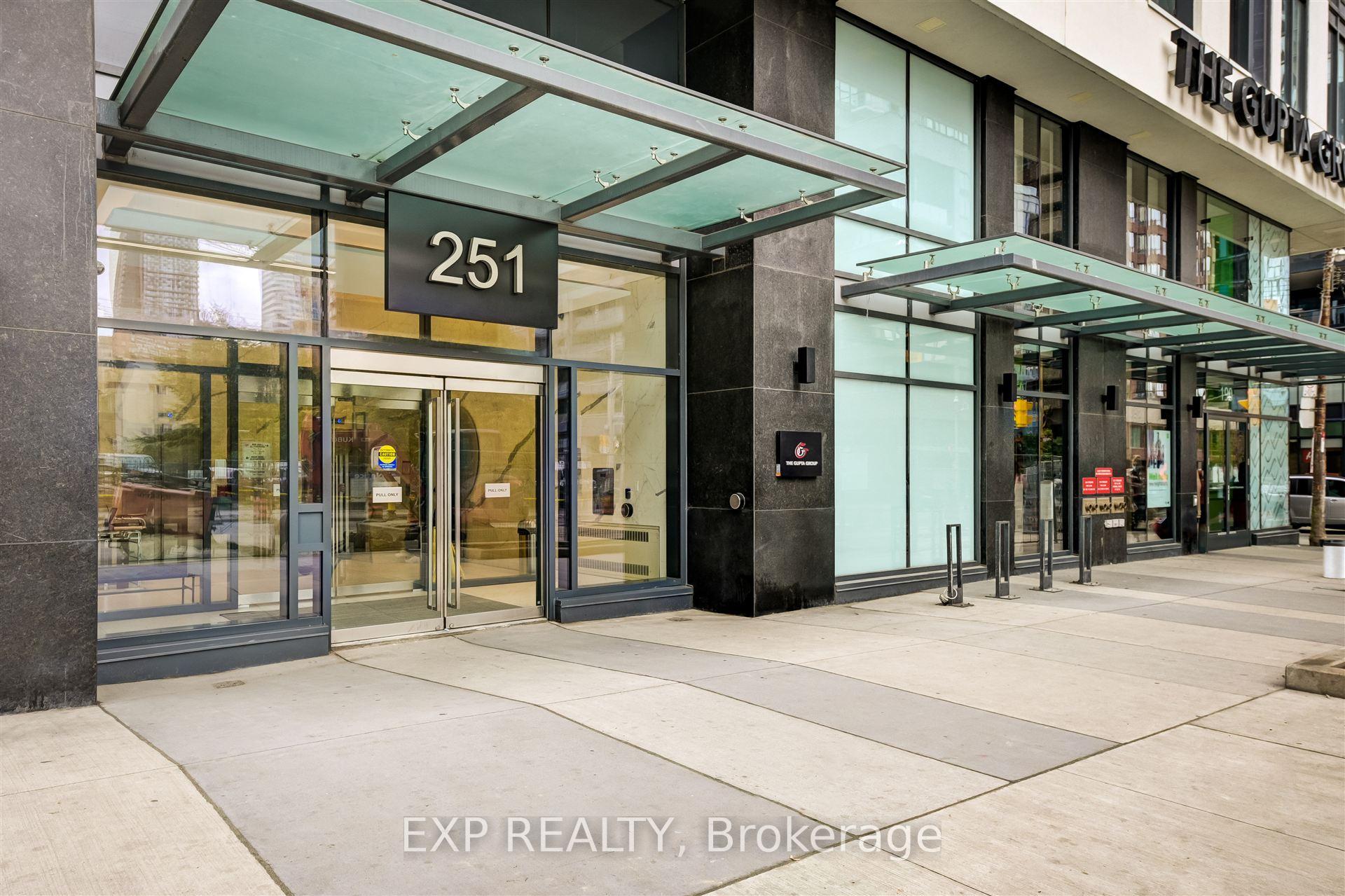 #609 - 251 Jarvis St, Toronto, ON M5B0C3 | 2 Bedroom 1 Bathroom Condo Apt | Image 3