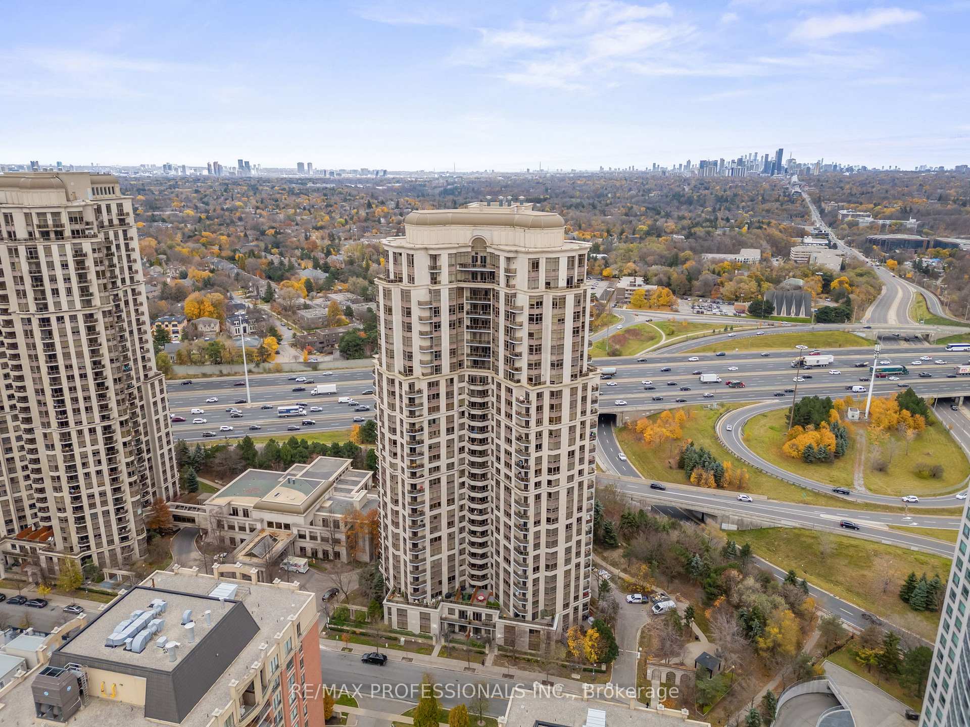 #2603 - 78 Harrison Garden Blvd, Toronto, ON M2N7E2 | 2 Bedroom 2 Bathroom Condo Apt | Image 37