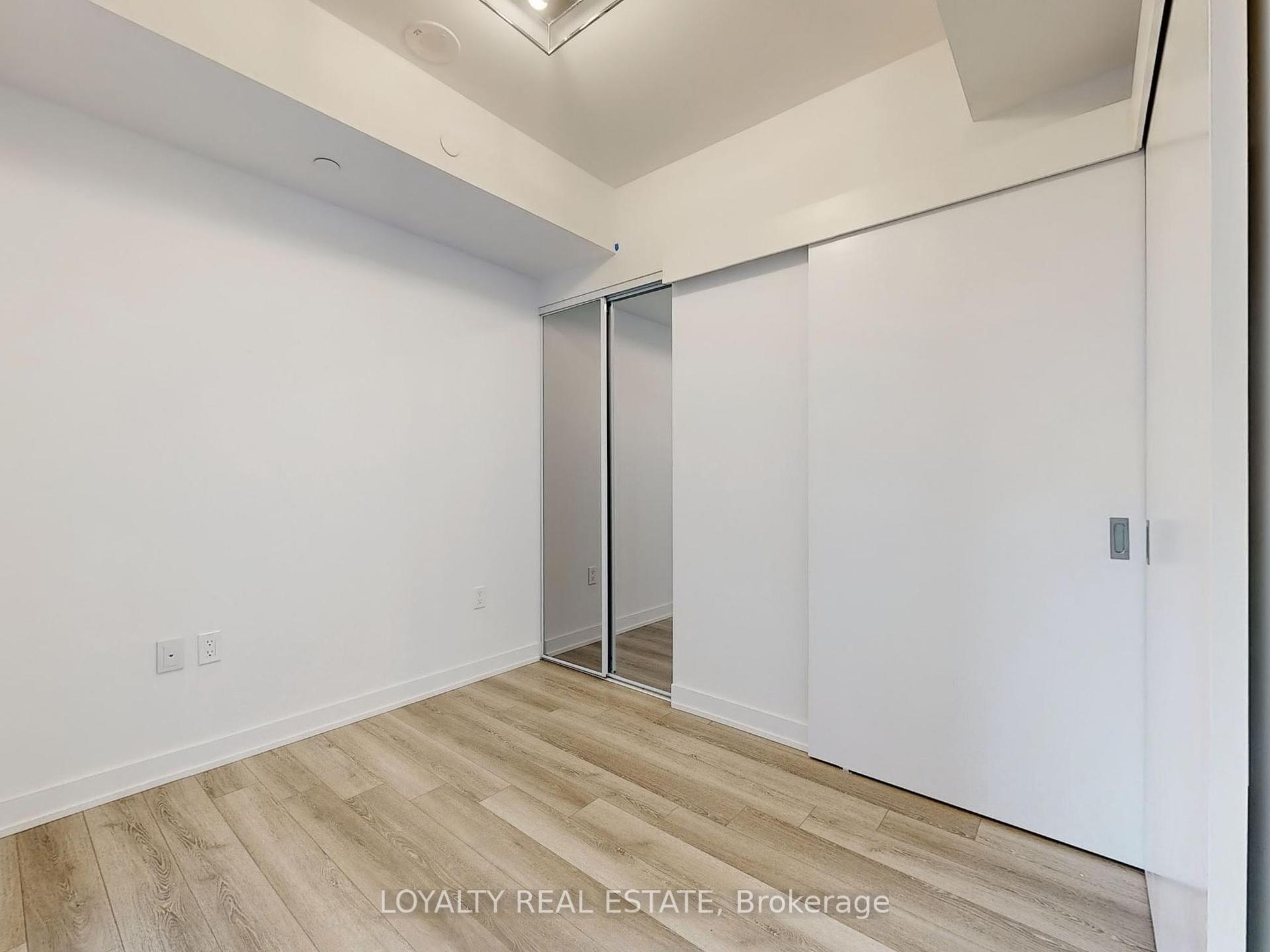 #2312 - 230 Simcoe St, Toronto, ON M5T1T4 | 2 Bedroom 2 Bathroom Condo Apt | Image 23