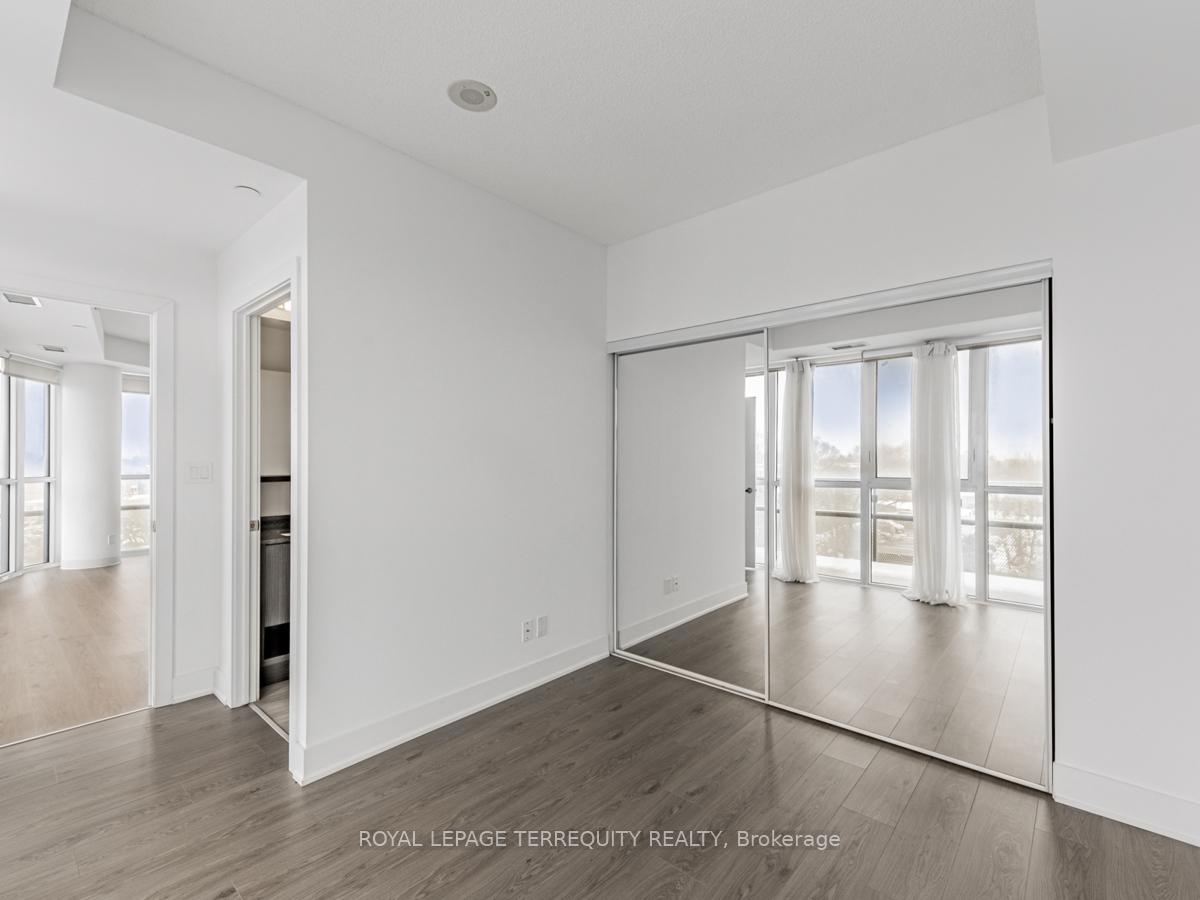 #523 - 99 The Donway W, Toronto, ON M3C0N8 | 2 Bedroom 2 Bathroom Condo Apt | Image 12
