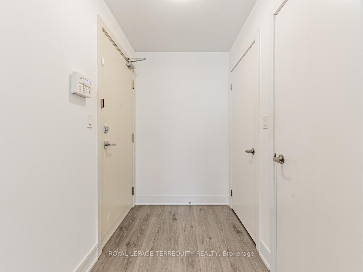 #523 - 99 The Donway W, Toronto, ON M3C0N8 | 2 Bedroom 2 Bathroom Condo Apt | Image 2