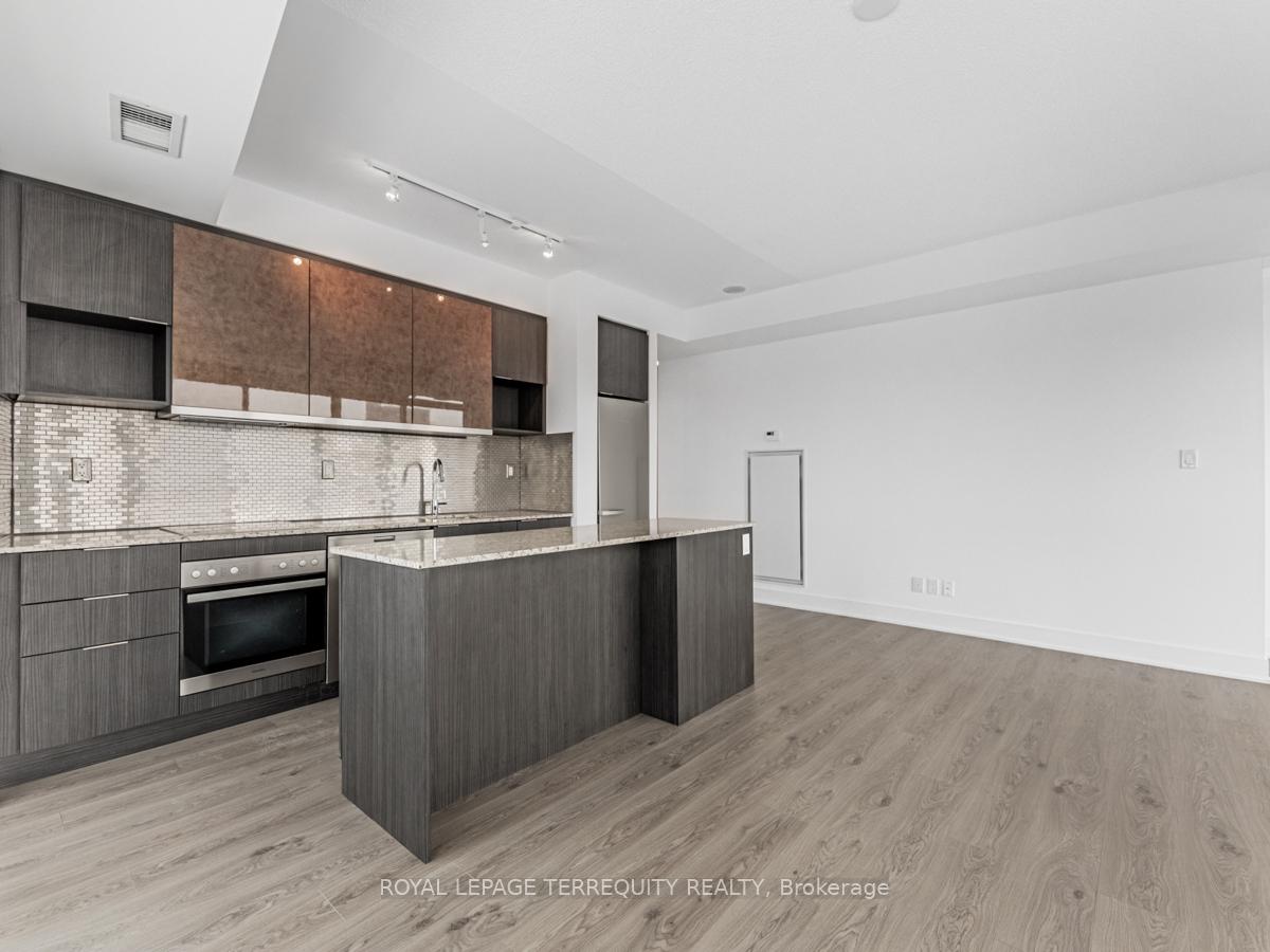 #523 - 99 The Donway W, Toronto, ON M3C0N8 | 2 Bedroom 2 Bathroom Condo Apt | Image 5