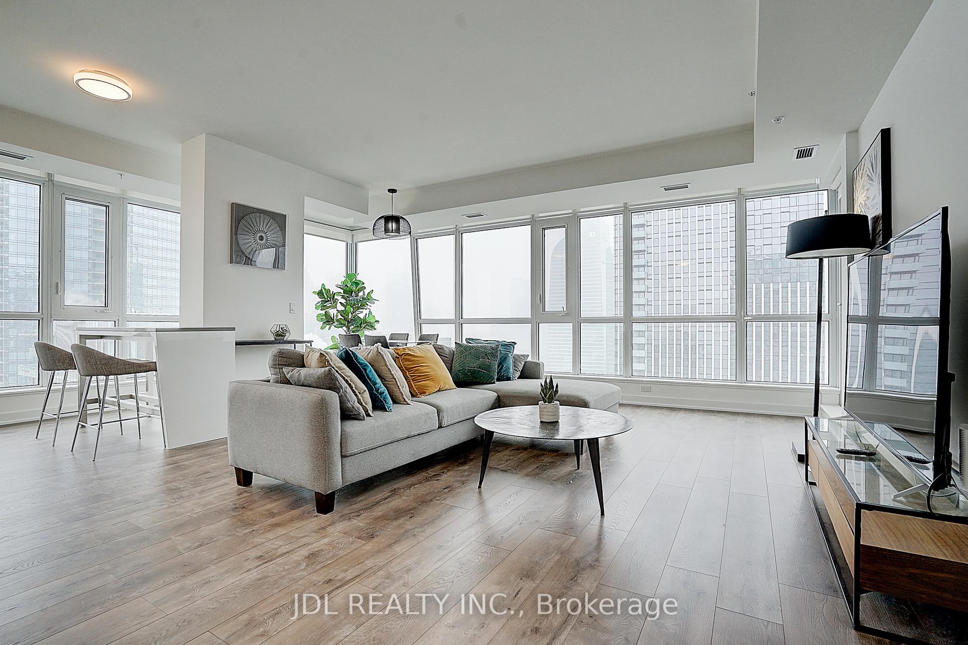 #3603 - 30 Nelson St, Toronto, ON M5V0H5 | 3 Bedroom 2 Bathroom Condo Apt | Image 9