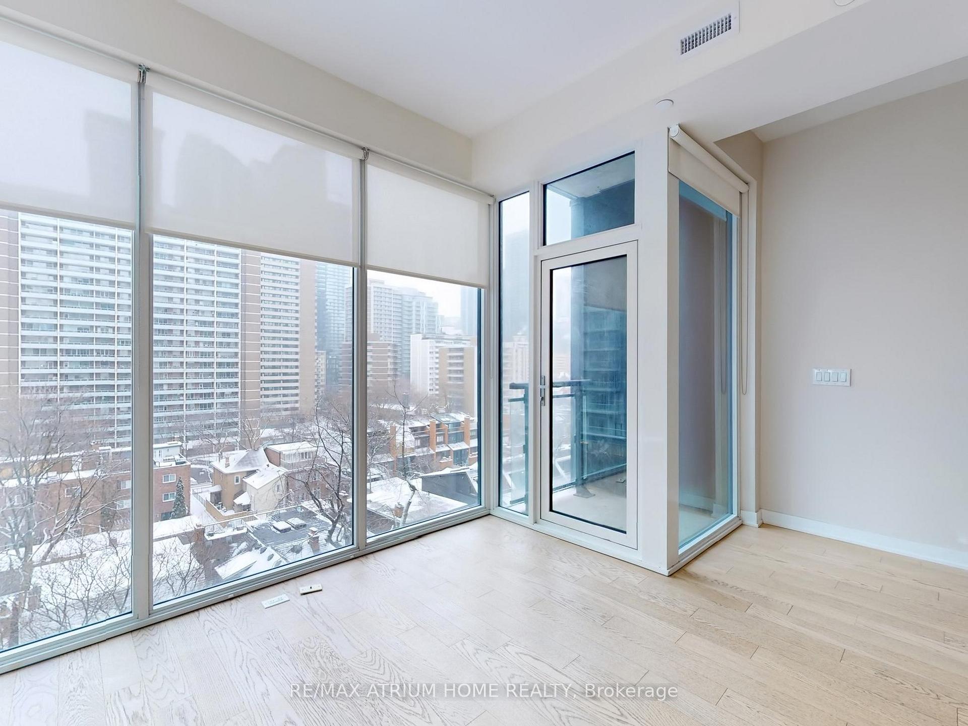 #802 - 17 Dundonald St, Toronto, ON M4Y0E4 | 1 Bedroom 1 Bathroom Condo Apt | Image 5