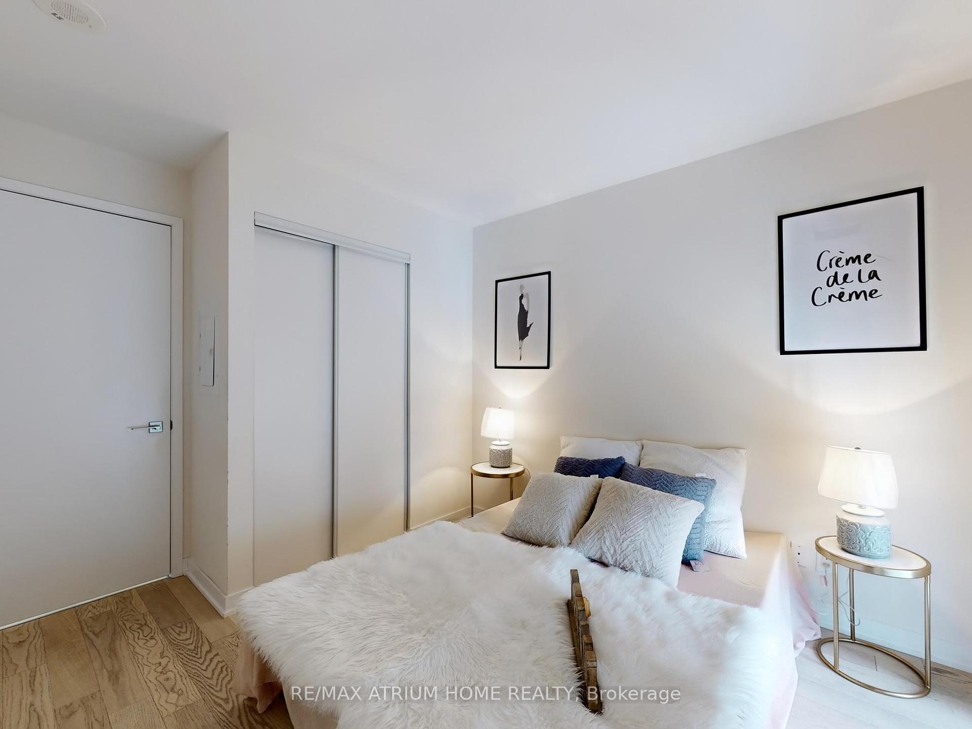 #802 - 17 Dundonald St, Toronto, ON M4Y0E4 | 1 Bedroom 1 Bathroom Condo Apt | Image 7