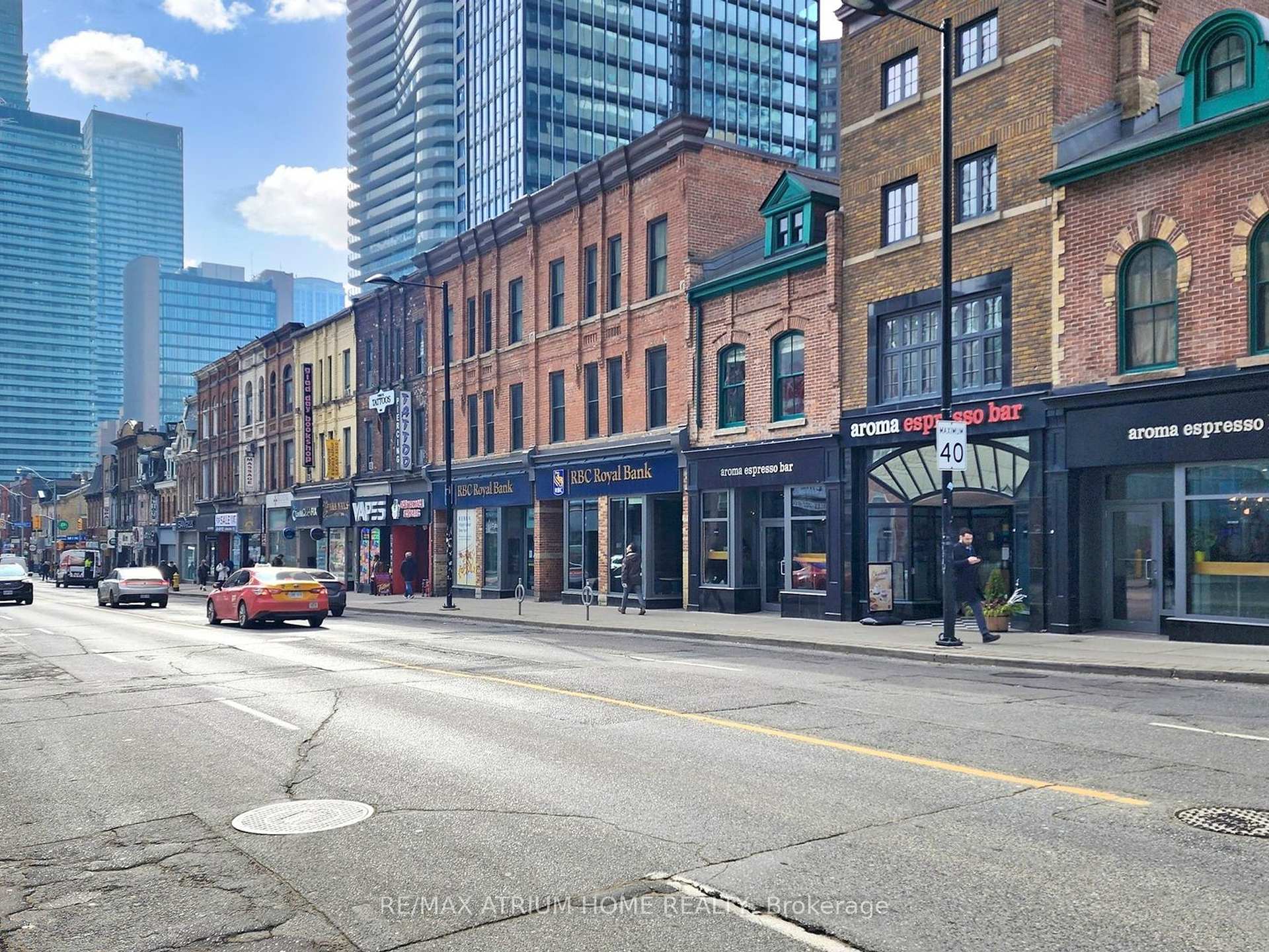 #802 - 17 Dundonald St, Toronto, ON M4Y0E4 | 1 Bedroom 1 Bathroom Condo Apt | Image 9