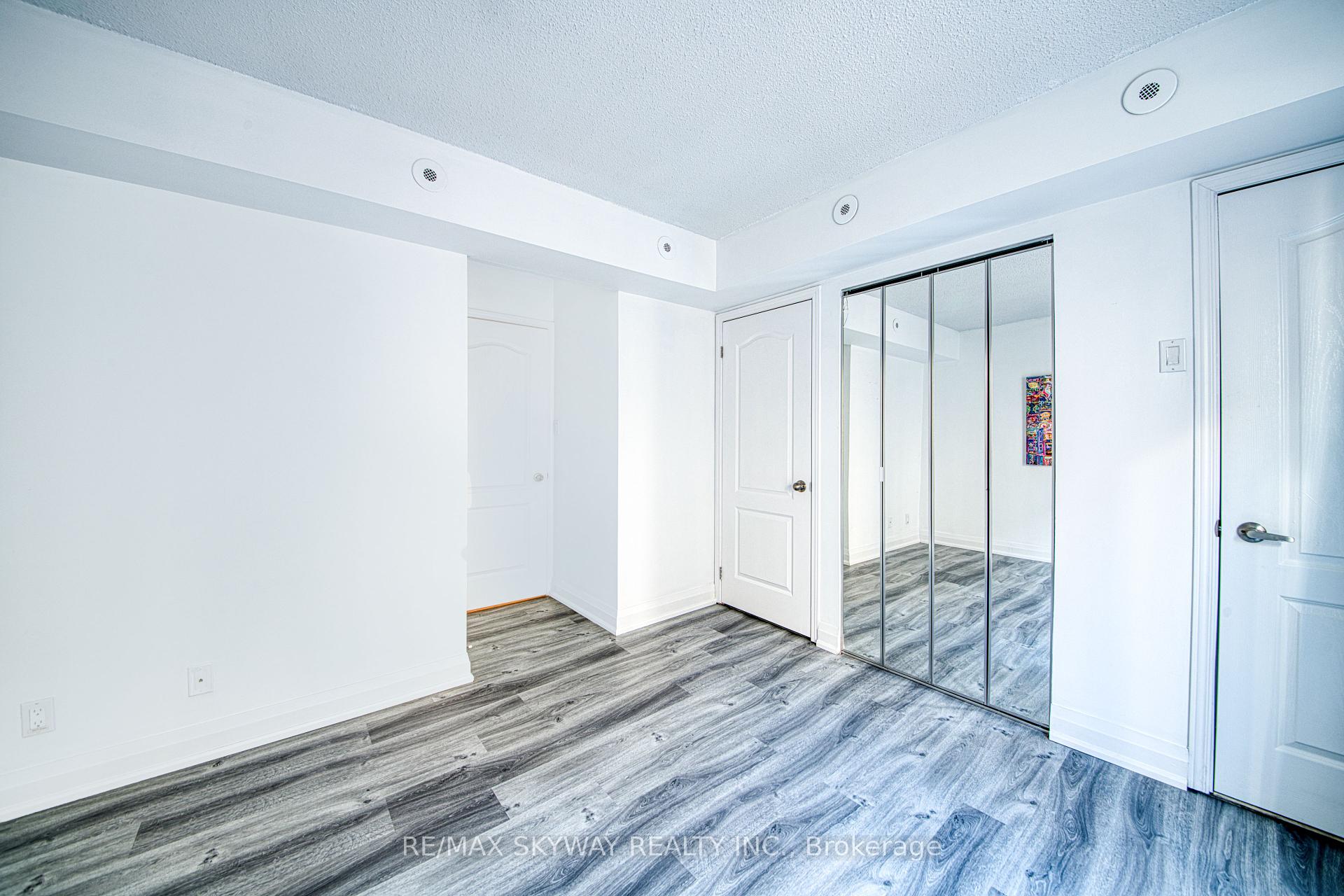 #614 - 98 Strachan Ave, Toronto, ON M6J3M6 | 2 Bedroom 1 Bathroom Condo Townhouse | Image 15