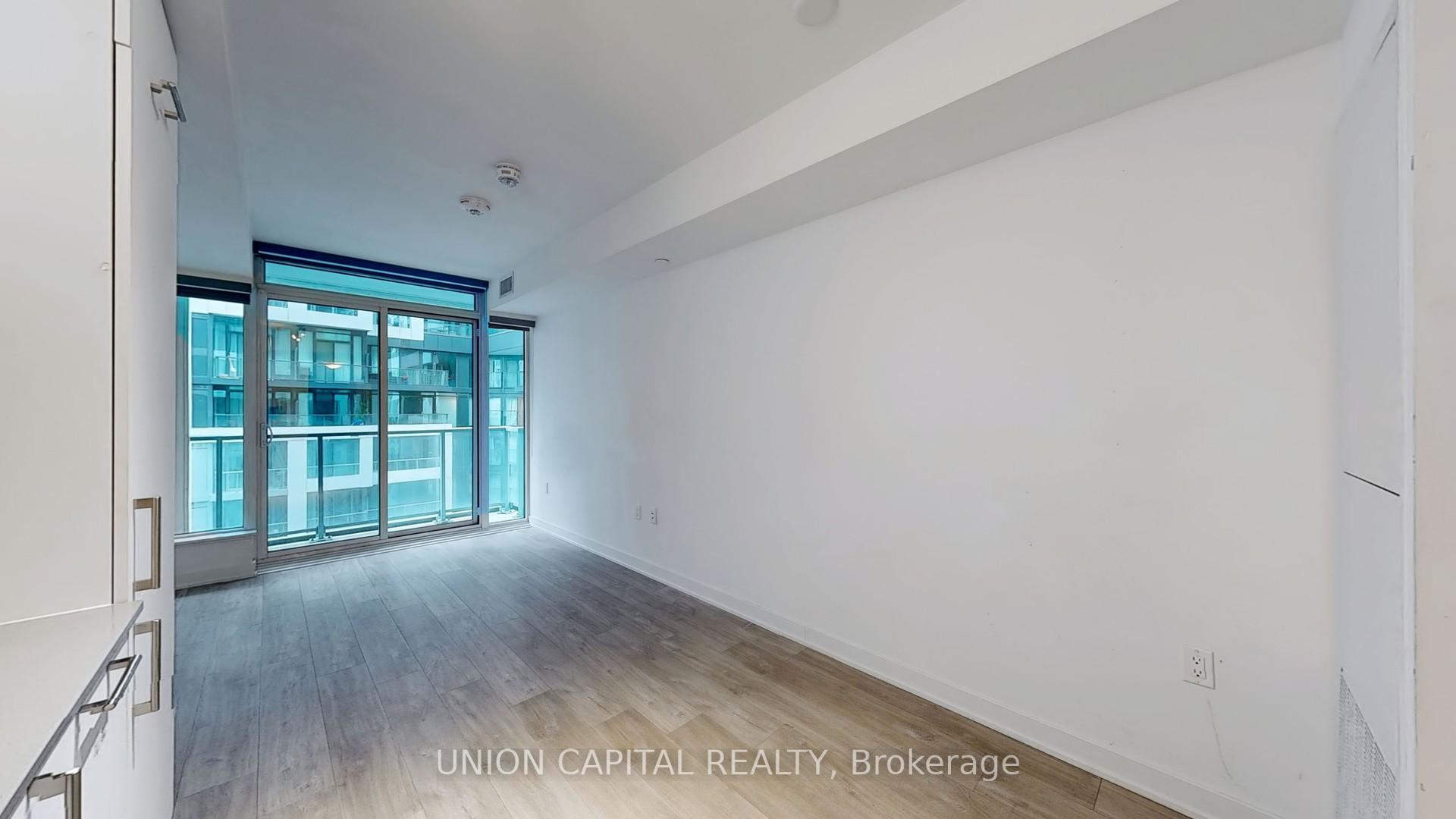 #719 - 27 Bathurst St, Toronto, ON M5V0R1 | 0 Bedroom 1 Bathroom Condo Apt | Image 4