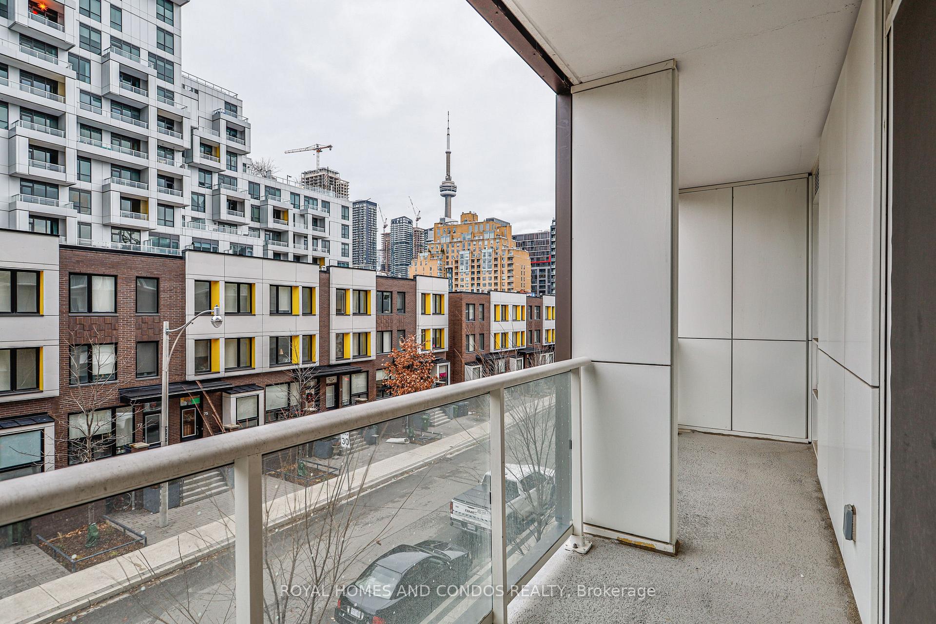 #212 - 80 Vanauley St, Toronto, ON M5T0C9 | 1 Bedroom 2 Bathroom Condo Apt | Image 24