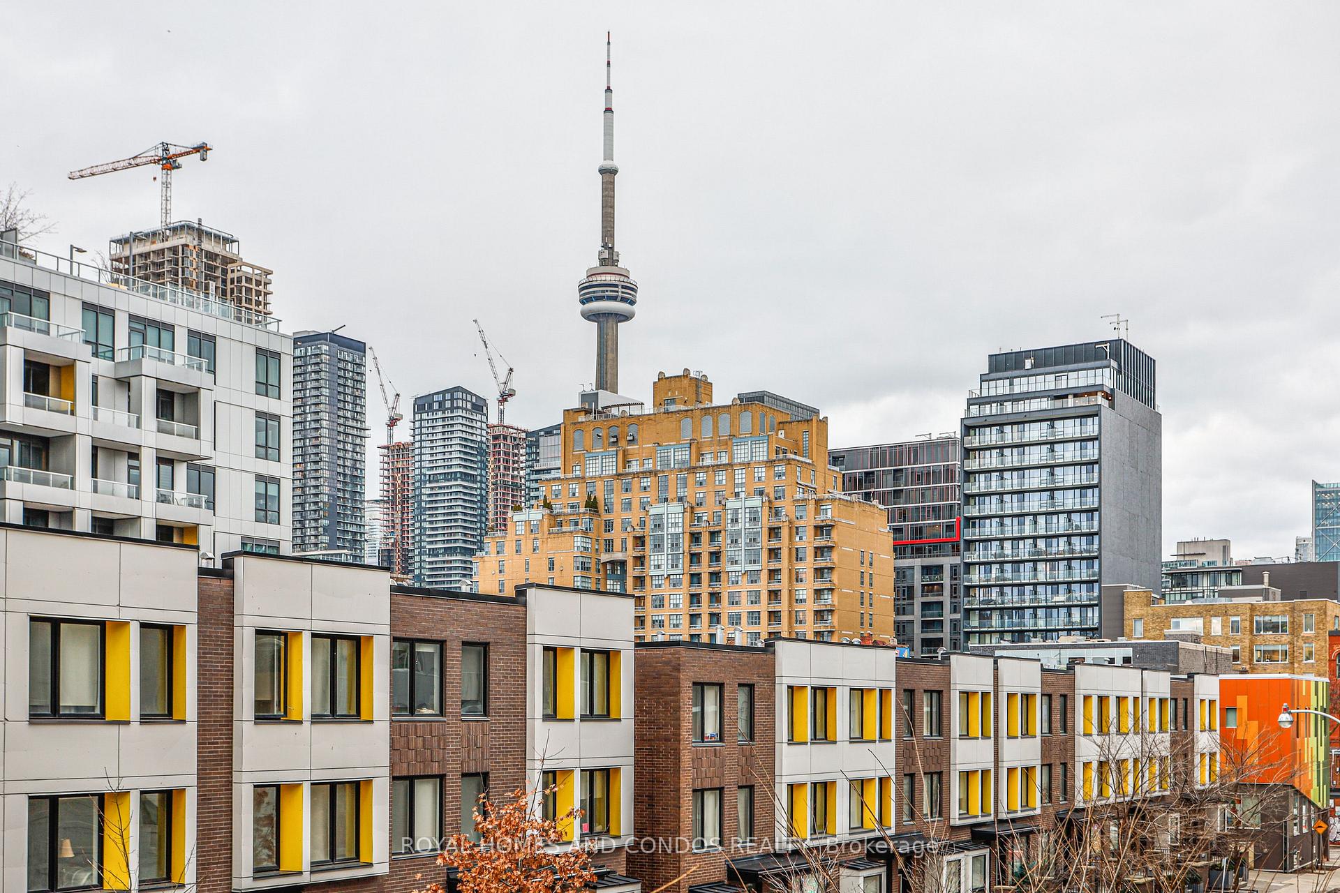 #212 - 80 Vanauley St, Toronto, ON M5T0C9 | 1 Bedroom 2 Bathroom Condo Apt | Image 26