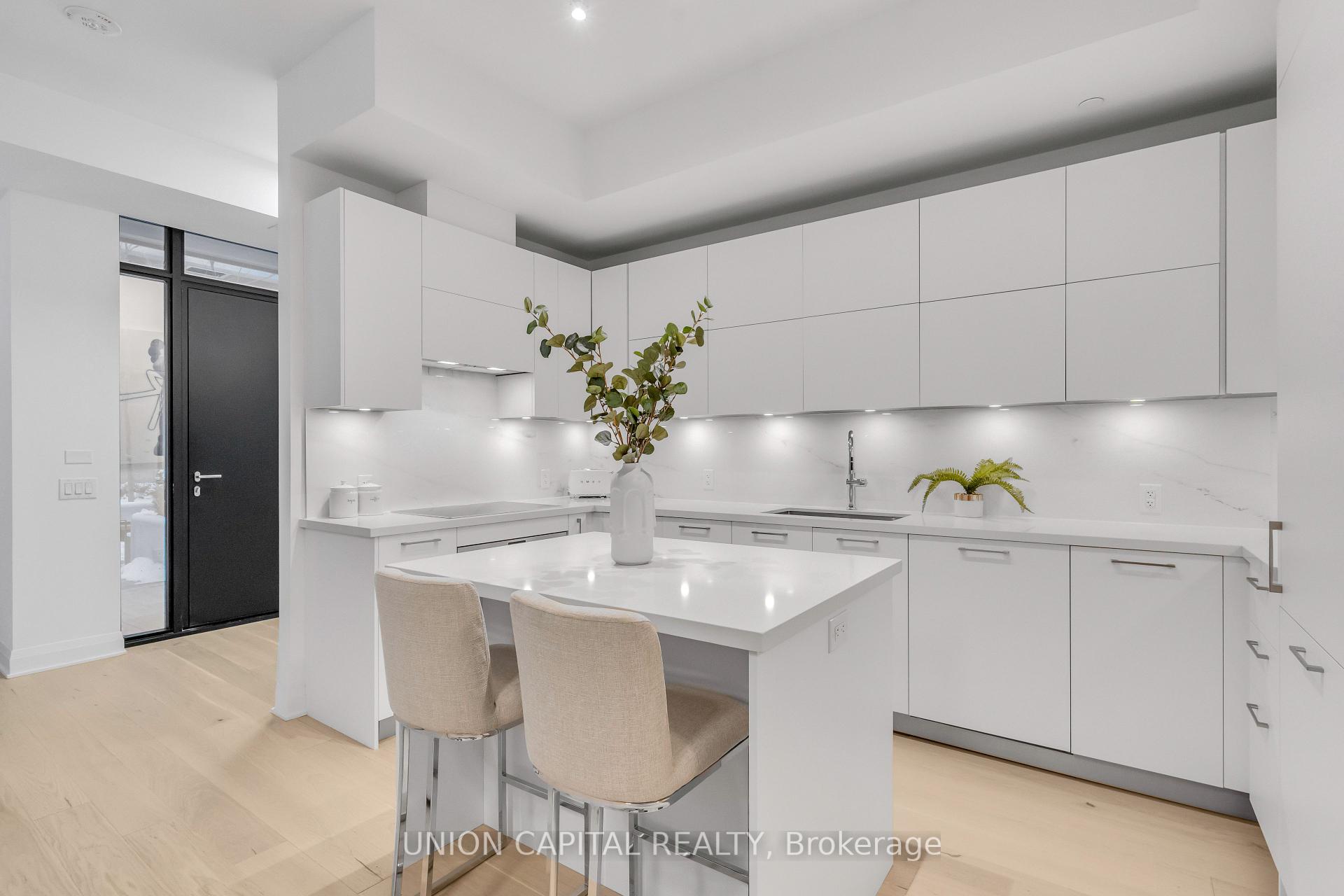 #TH05 - 33 Fredrick Todd Way, Toronto, ON M4G0C9 | 2 Bedroom 3 Bathroom Condo Apt | Image 25