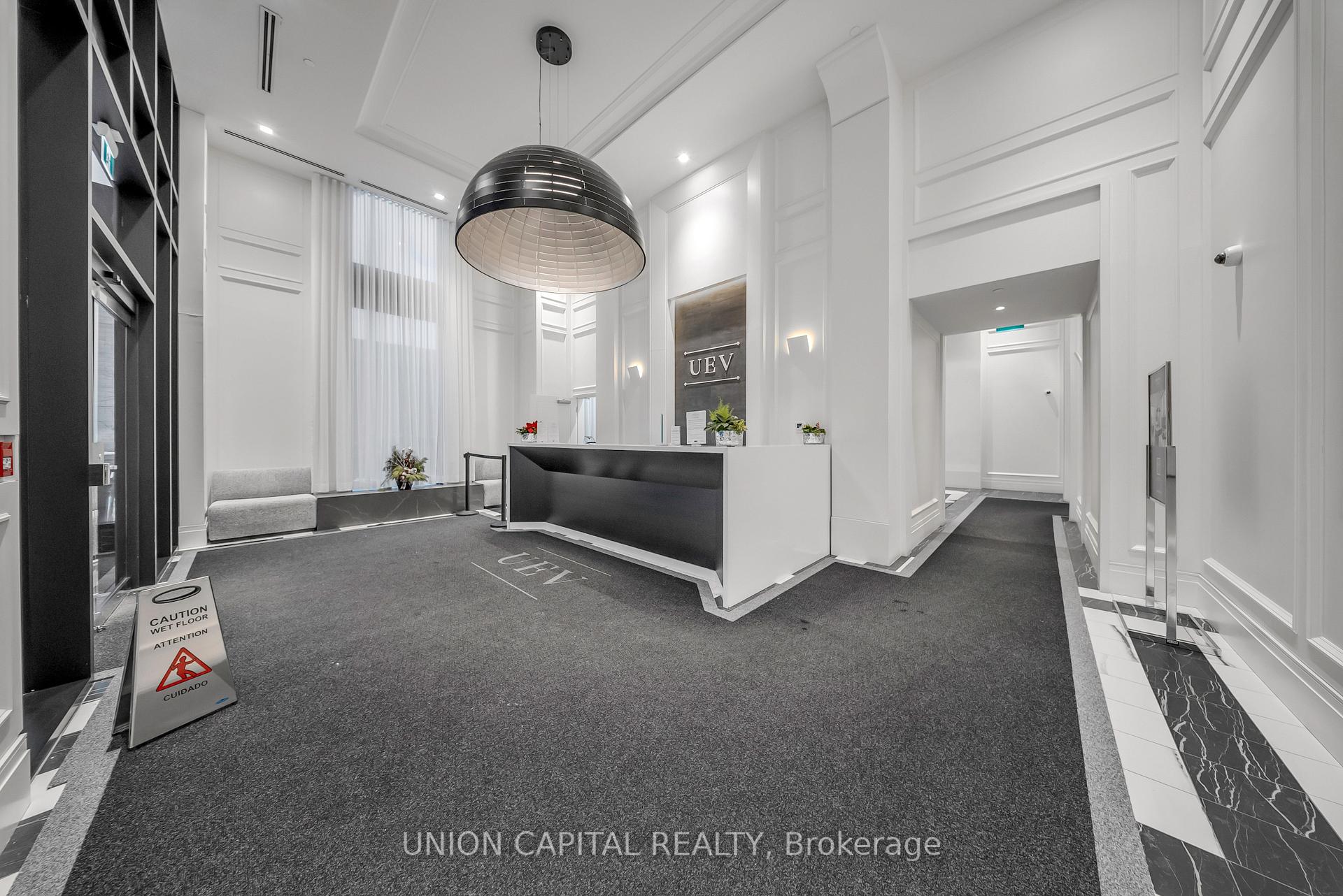 #TH05 - 33 Fredrick Todd Way, Toronto, ON M4G0C9 | 2 Bedroom 3 Bathroom Condo Apt | Image 38