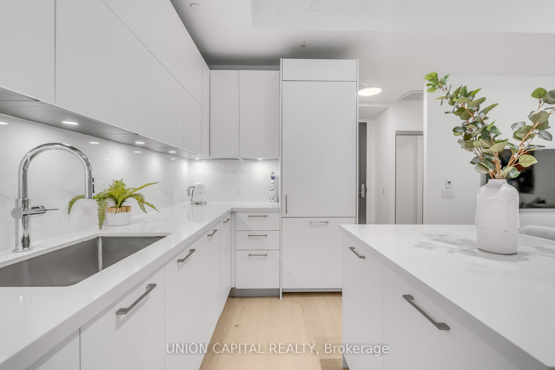 #TH05 - 33 Fredrick Todd Way, Toronto, ON M4G0C9 | 2 Bedroom 3 Bathroom Condo Apt | Image 8