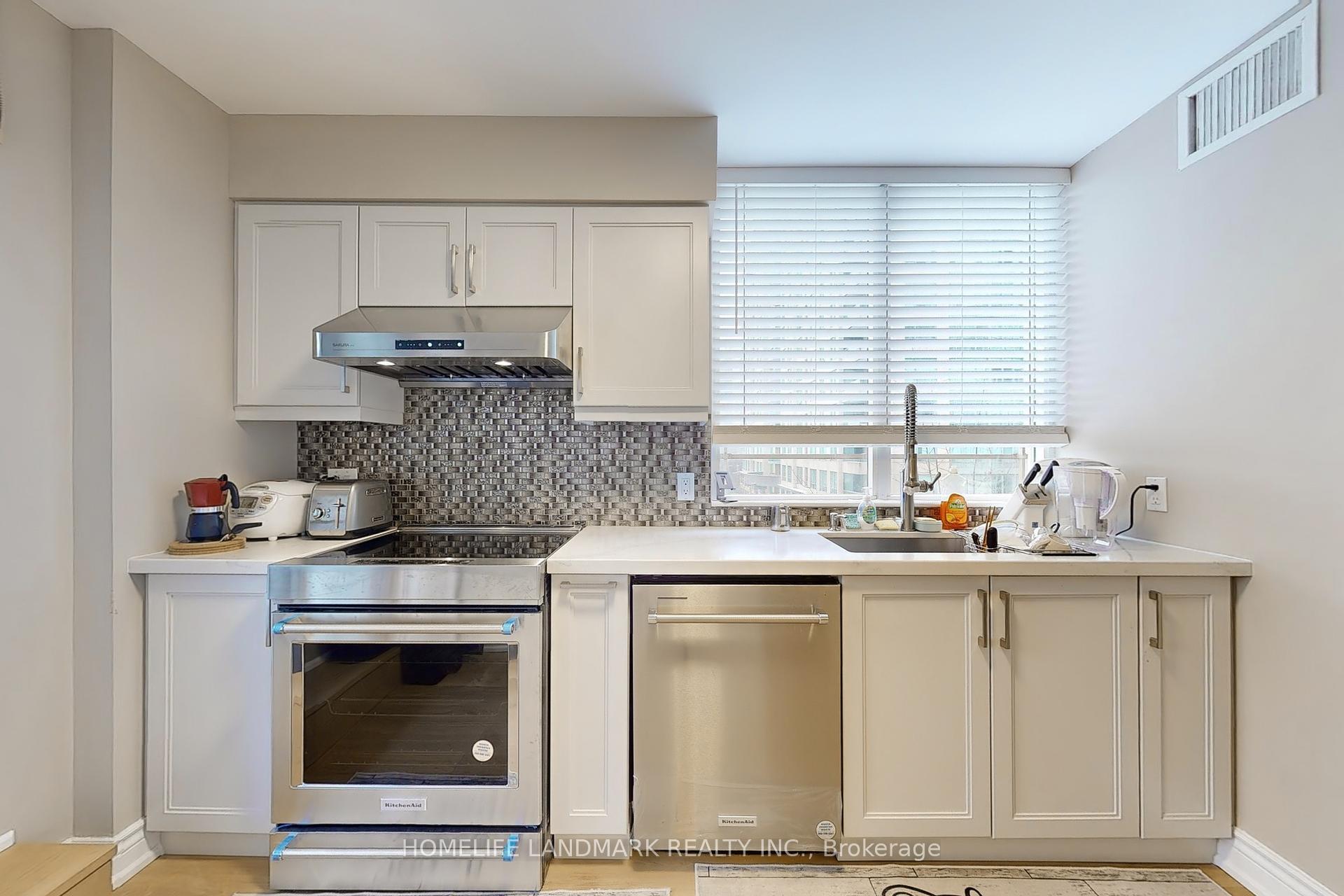 #508 - 256 Doris Ave, Toronto, ON M2N6X8 | 2 Bedroom 2 Bathroom Condo Apt | Image 16