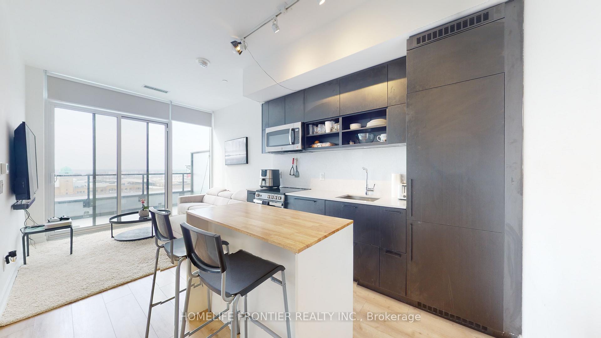 #717 - 135 East Liberty St, Toronto, ON M6K0G7 | 2 Bedroom 2 Bathroom Condo Apt | Image 6