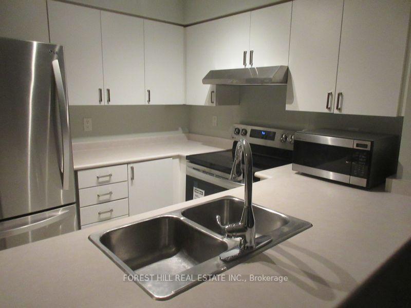 #216 - 155 Beecroft Rd, Toronto, ON M2N7C6 | 2 Bedroom 2 Bathroom Condo Apt | Image 11