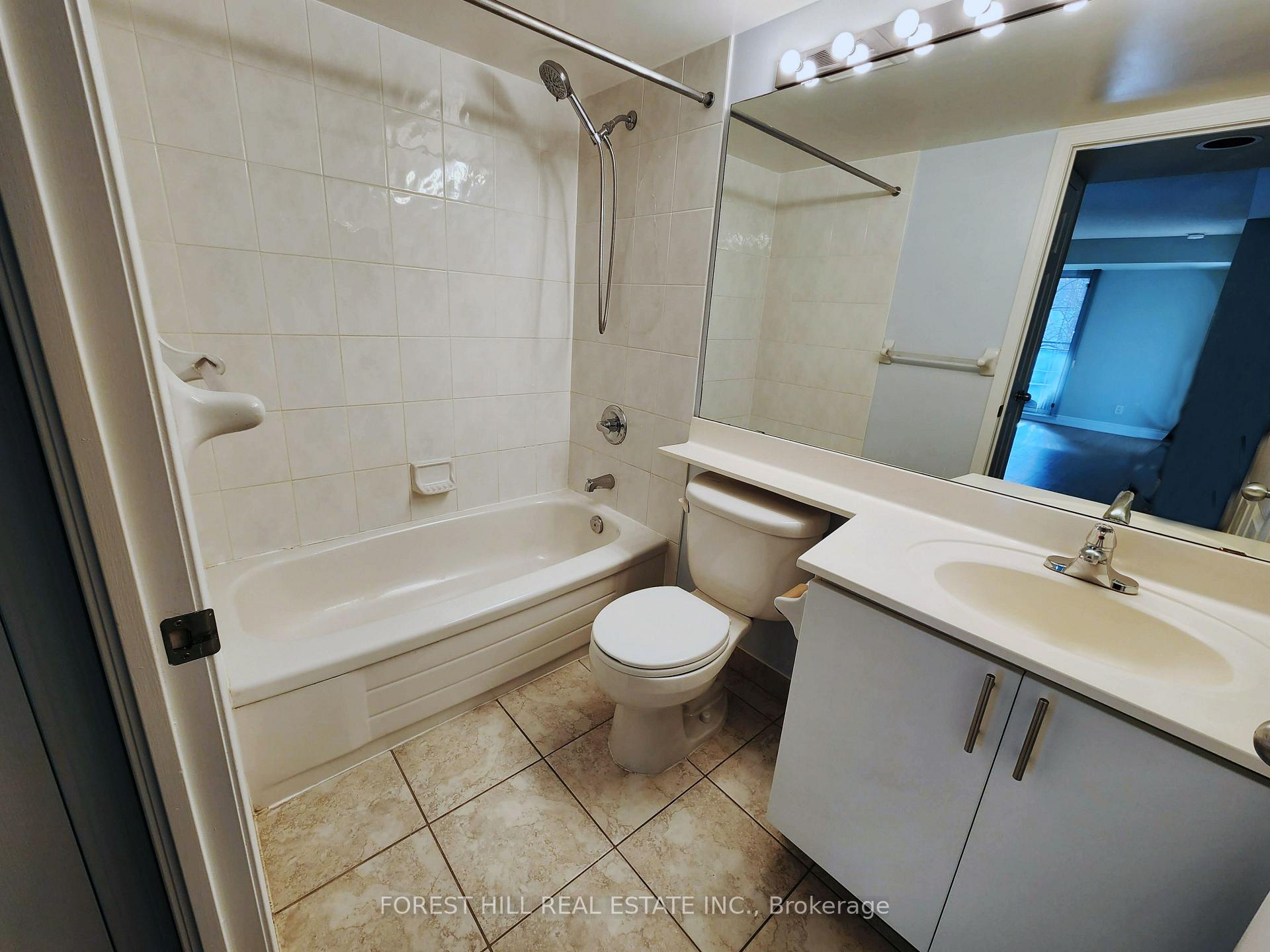 #216 - 155 Beecroft Rd, Toronto, ON M2N7C6 | 2 Bedroom 2 Bathroom Condo Apt | Image 16