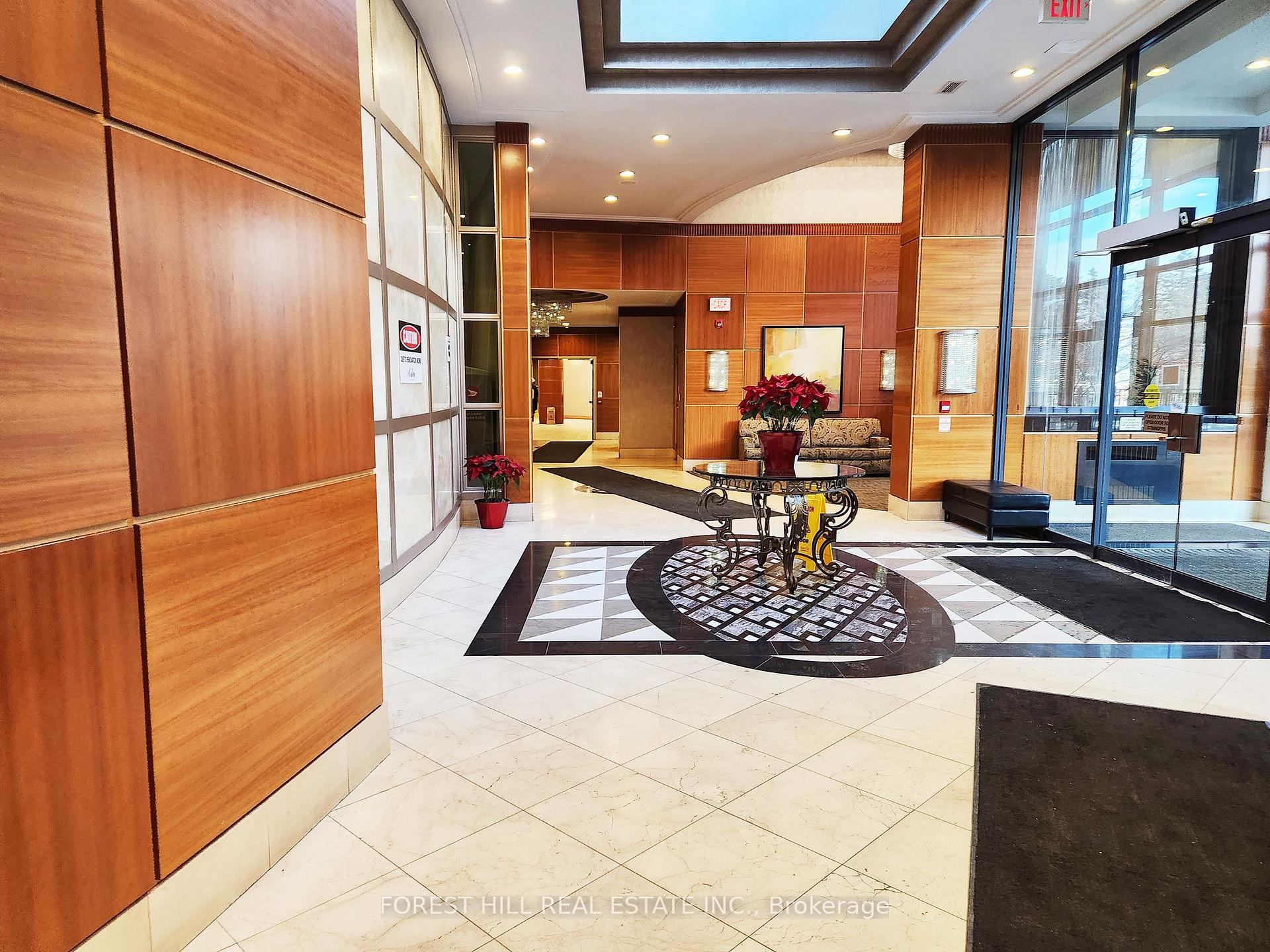 #216 - 155 Beecroft Rd, Toronto, ON M2N7C6 | 2 Bedroom 2 Bathroom Condo Apt | Image 6