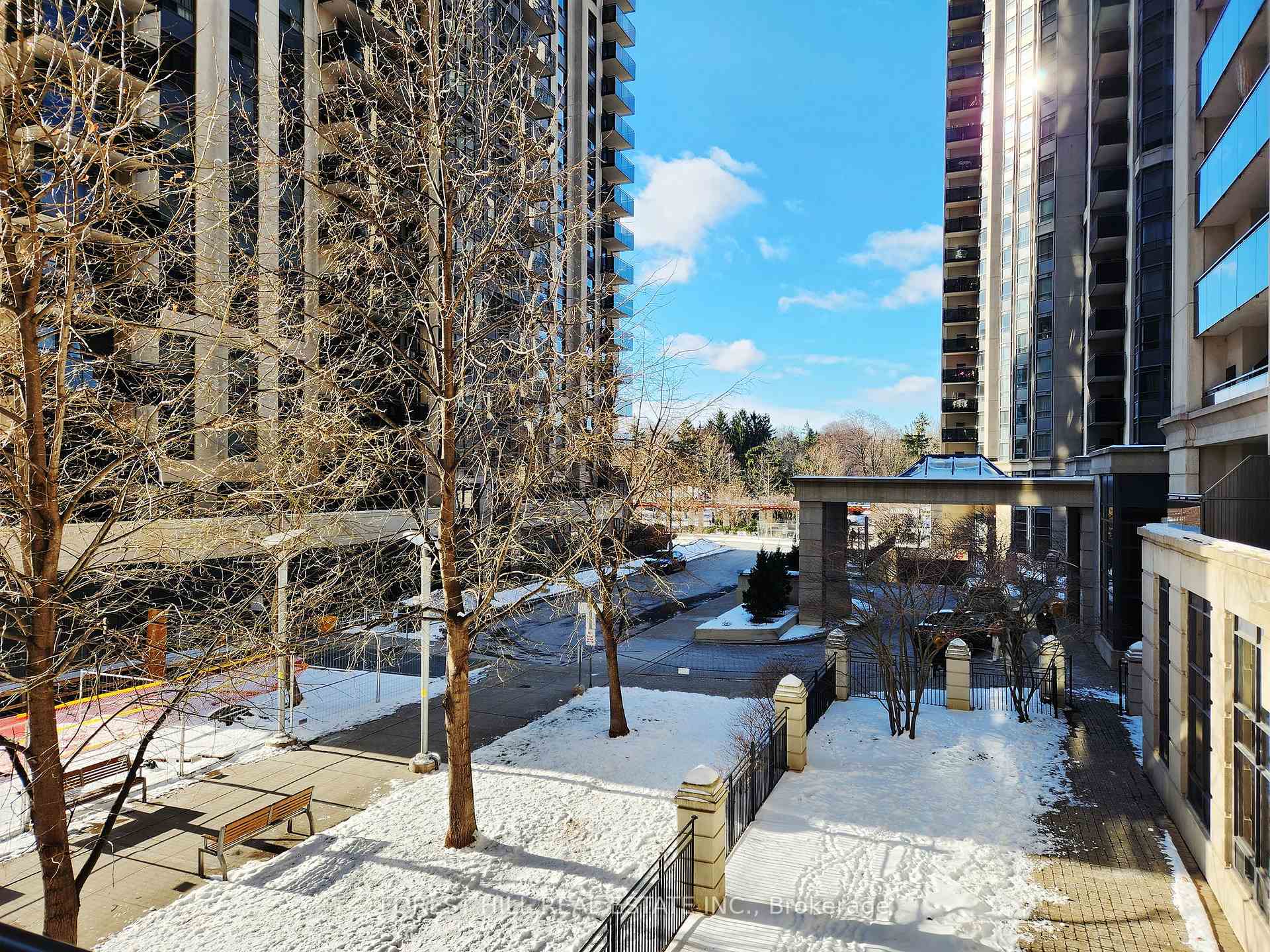 #216 - 155 Beecroft Rd, Toronto, ON M2N7C6 | 2 Bedroom 2 Bathroom Condo Apt | Image 7