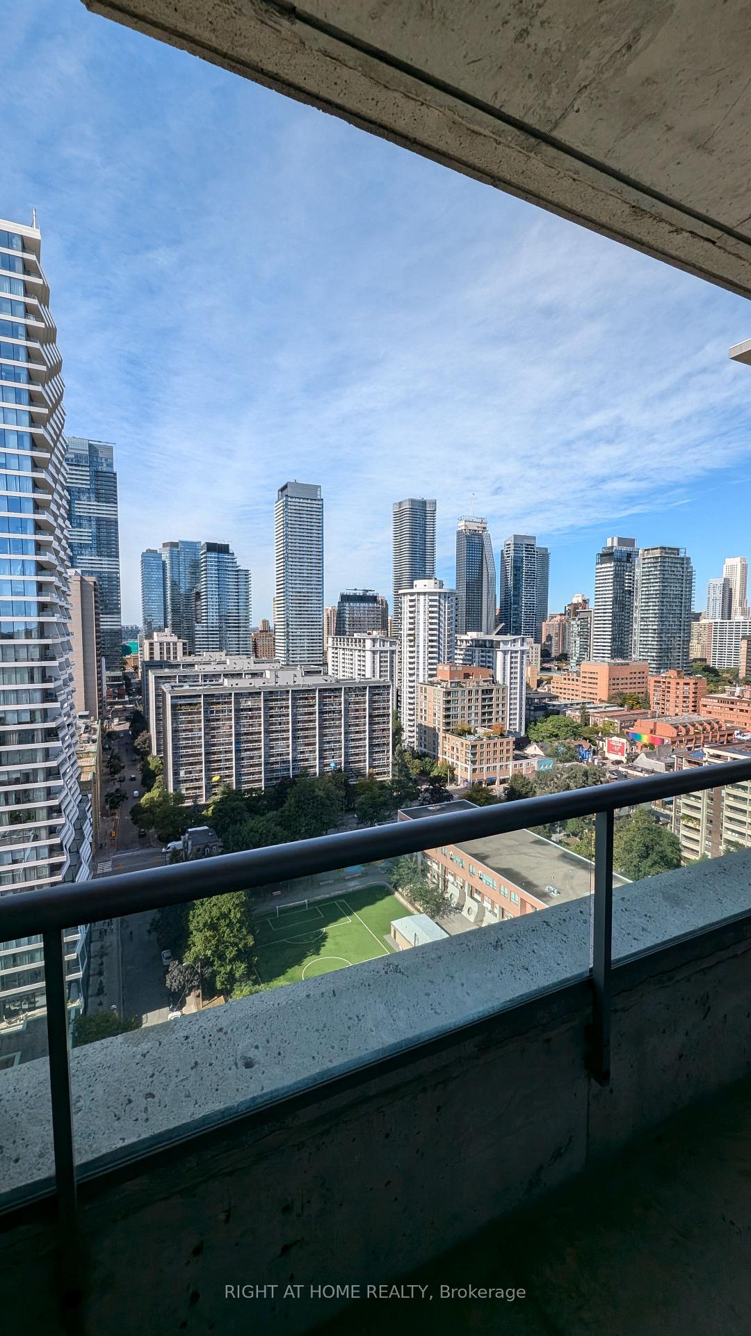 #2104 - 281 Mutual St, Toronto, ON M4Y3C4 | 1 Bedroom 1 Bathroom Condo Apt | Image 14