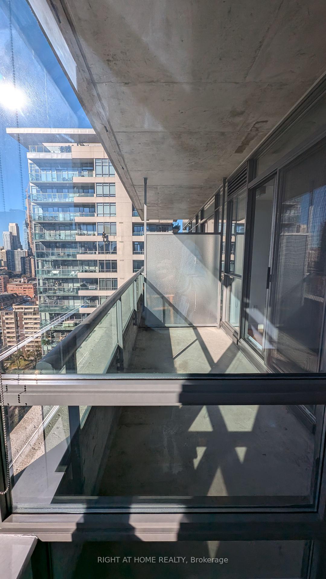 #2104 - 281 Mutual St, Toronto, ON M4Y3C4 | 1 Bedroom 1 Bathroom Condo Apt | Image 20