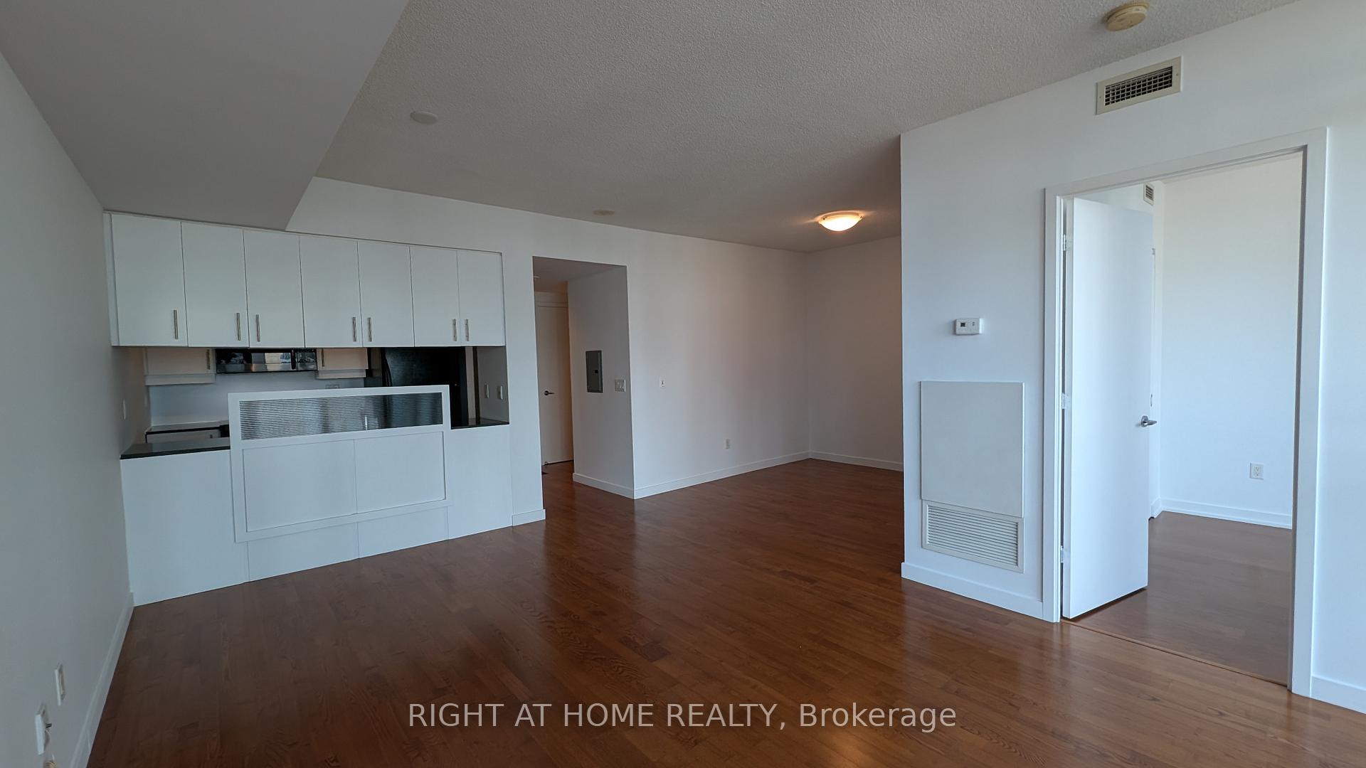 #2104 - 281 Mutual St, Toronto, ON M4Y3C4 | 1 Bedroom 1 Bathroom Condo Apt | Image 5