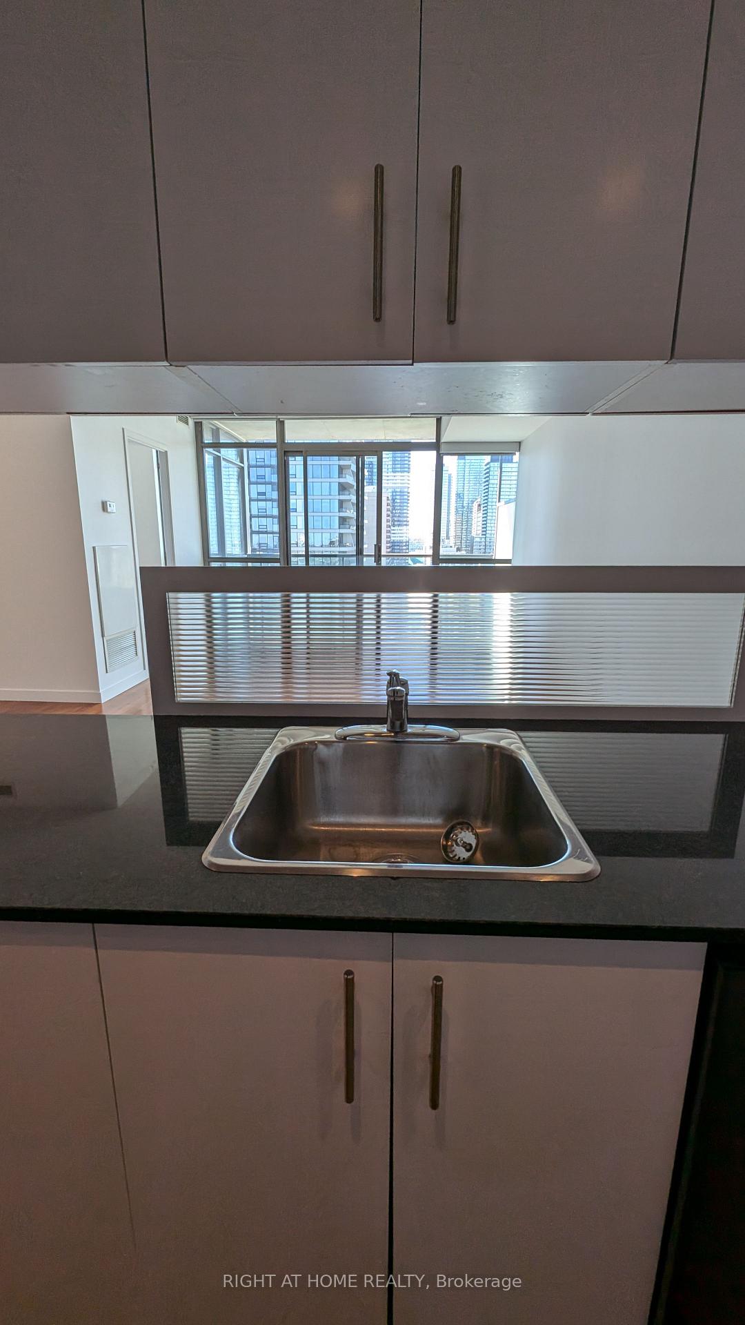 #2104 - 281 Mutual St, Toronto, ON M4Y3C4 | 1 Bedroom 1 Bathroom Condo Apt | Image 9