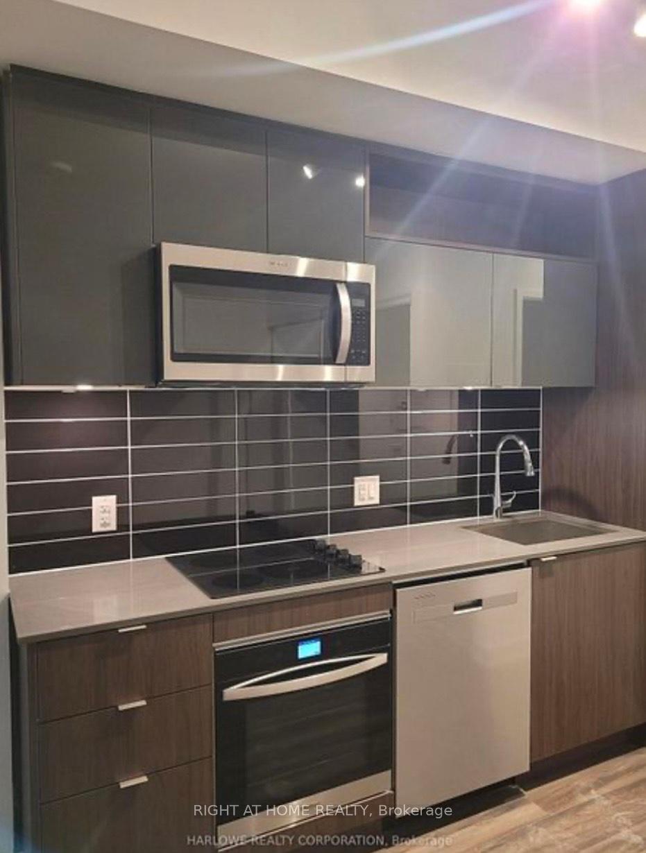 #209 - 100 Dalhousie St, Toronto, ON M5B1E1 | 0 Bedroom 1 Bathroom Condo Apt | Image 4