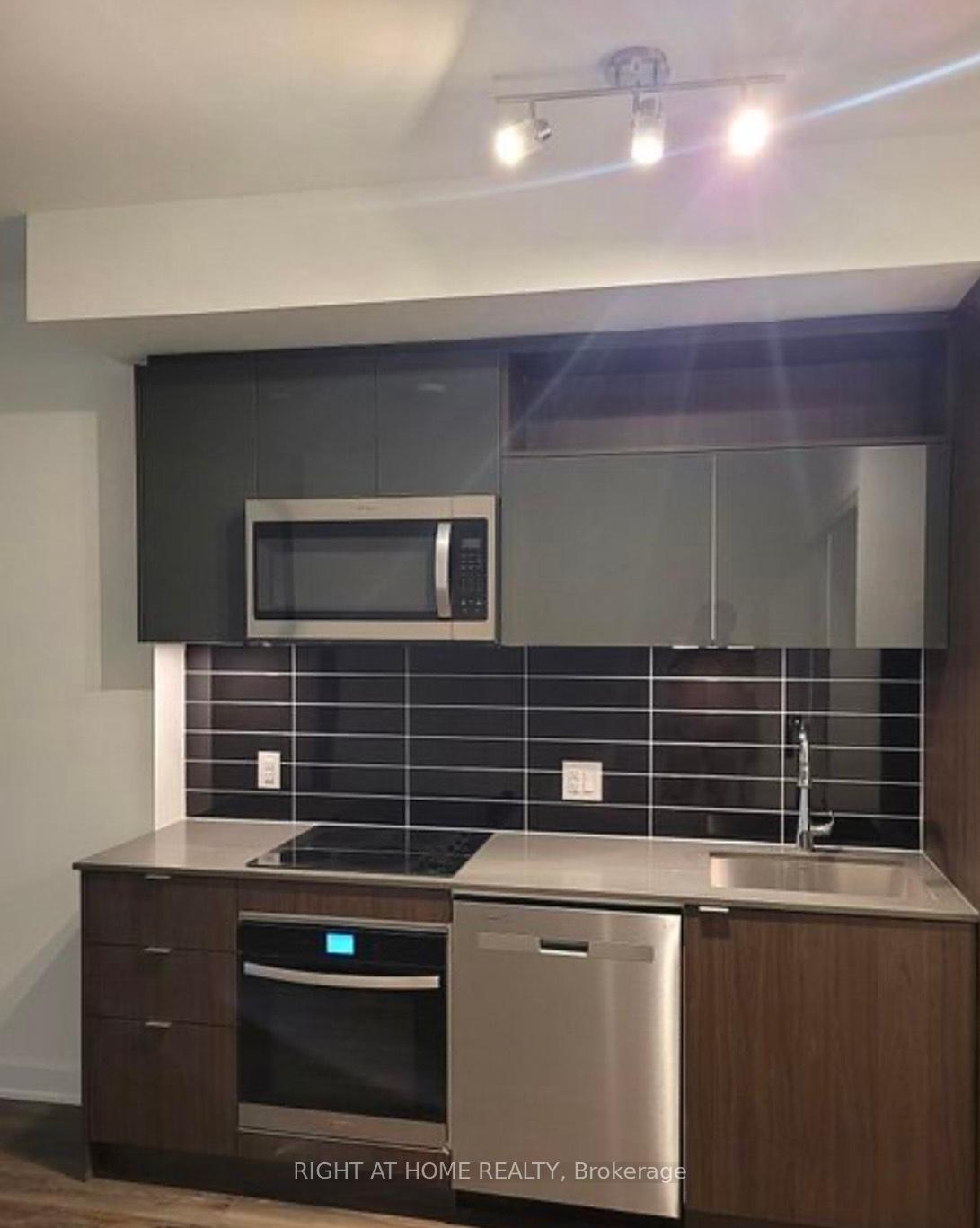 #209 - 100 Dalhousie St, Toronto, ON M5B1E1 | 0 Bedroom 1 Bathroom Condo Apt | Image 5