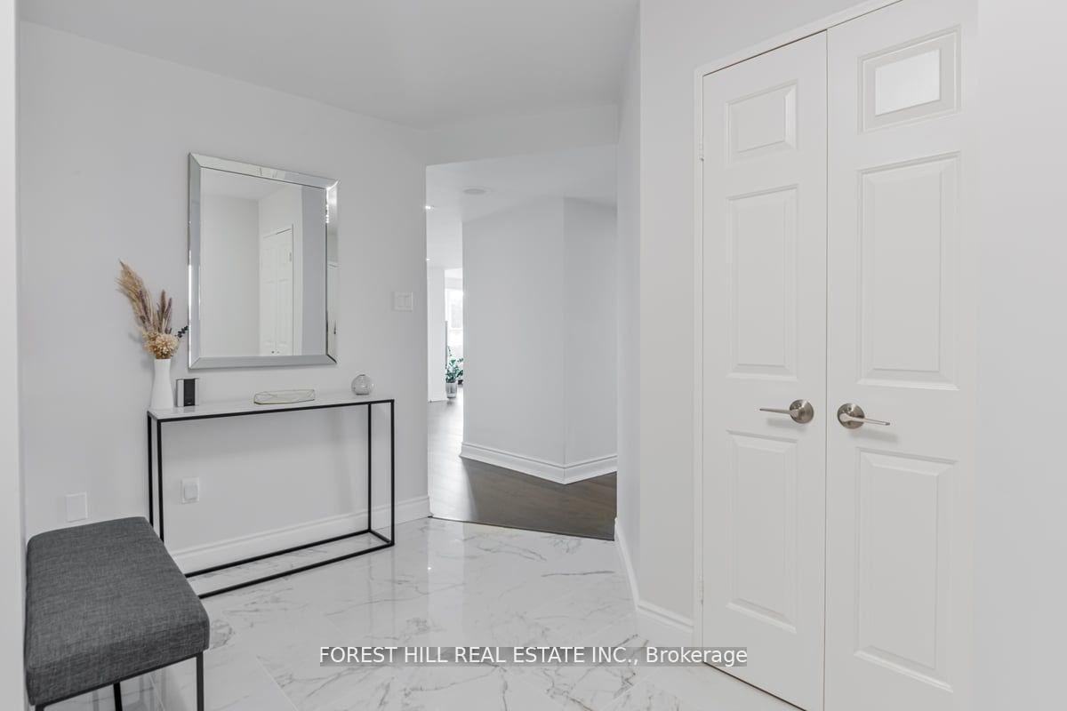 #501 - 131 Beecroft Rd, Toronto, ON M2N6G9 | 2 Bedroom 2 Bathroom Condo Apt | Image 2