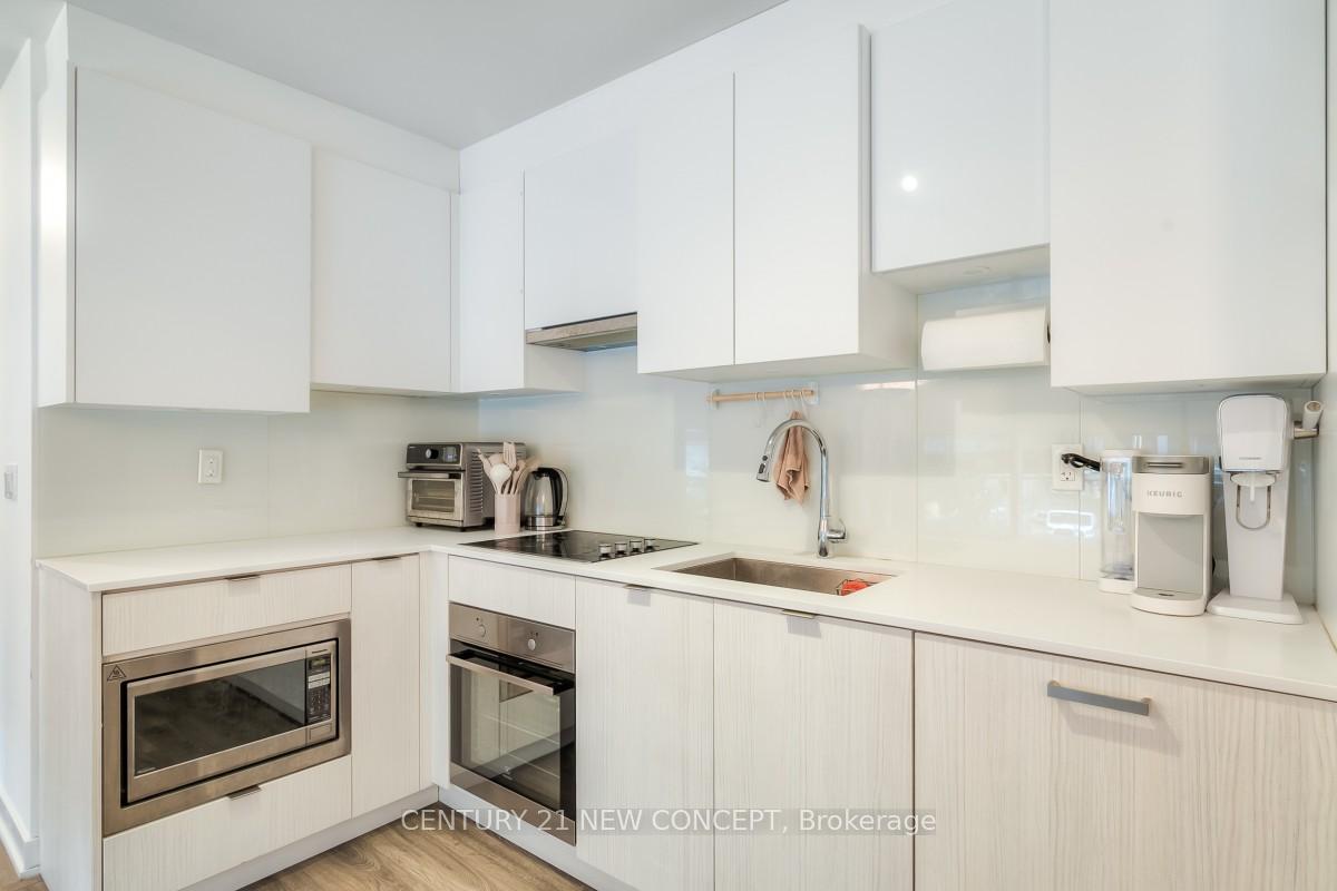#210 - 99 Broadway Ave, Toronto, ON M4P0E3 | 1 Bedroom 2 Bathroom Condo Apt | Image 11