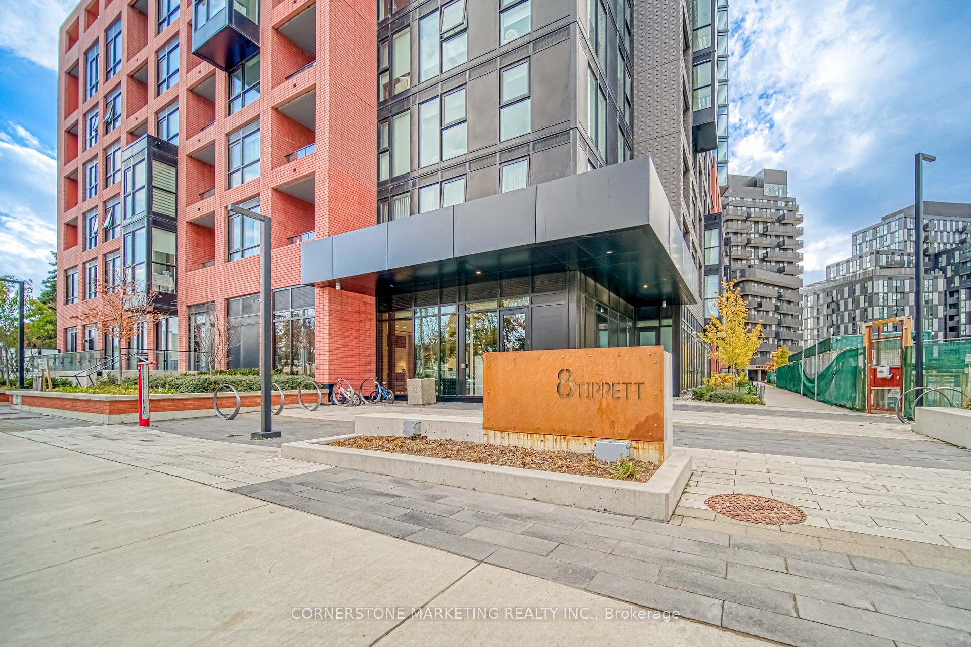 #813 - 8 Tippett Rd, Toronto, ON M3H0E7 | 1 Bedroom 2 Bathroom Condo Apt