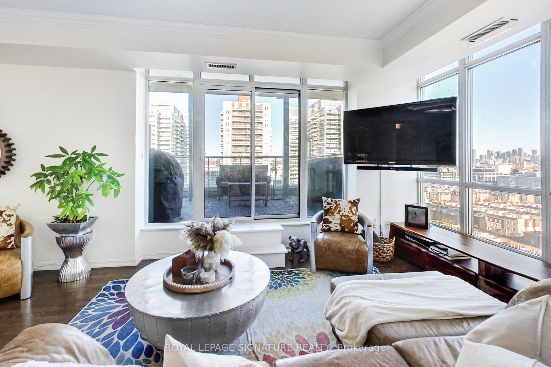 #1616 - 75 East Liberty St, Toronto, ON M6K3R3 | 2 Bedroom 2 Bathroom Condo Apt | Image 11