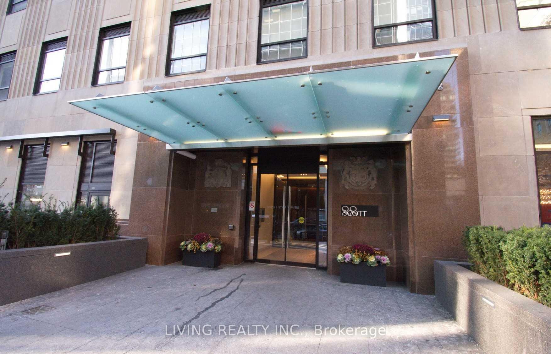 #1206 - 88 Scott St, Toronto, ON M5E0A9 | 0 Bedroom 1 Bathroom Condo Apt | Image 2