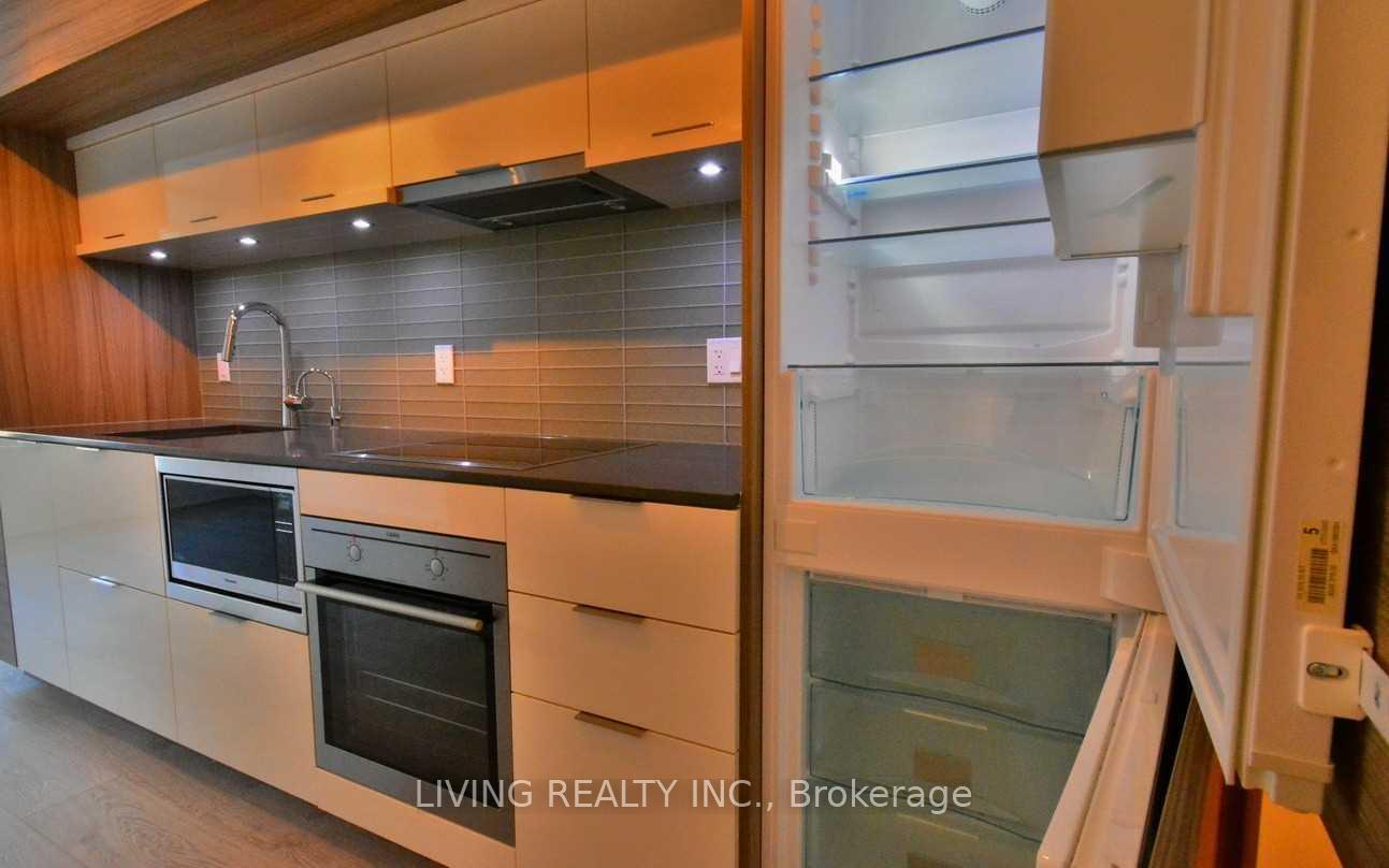 #1206 - 88 Scott St, Toronto, ON M5E0A9 | 0 Bedroom 1 Bathroom Condo Apt | Image 7