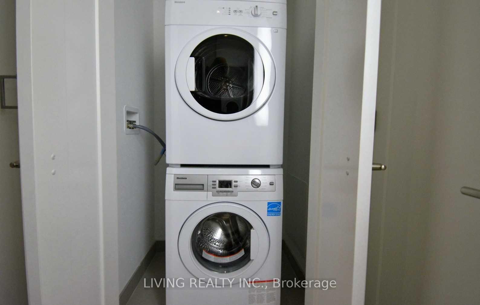 #1206 - 88 Scott St, Toronto, ON M5E0A9 | 0 Bedroom 1 Bathroom Condo Apt | Image 8