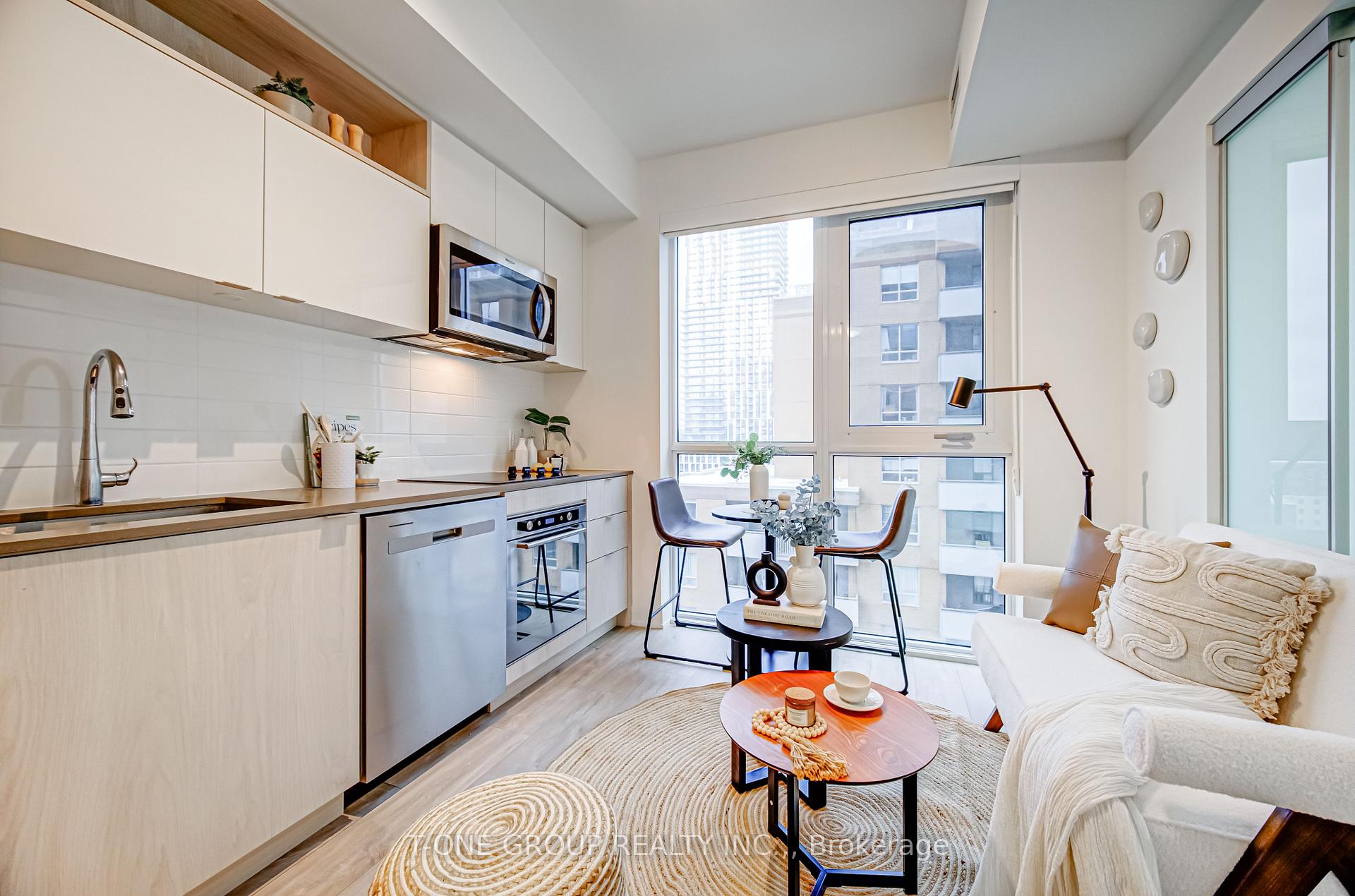 #905 - 100 Dalhousie St, Toronto, ON M5B0C7 | 1 Bedroom 1 Bathroom Condo Apt | Image 7