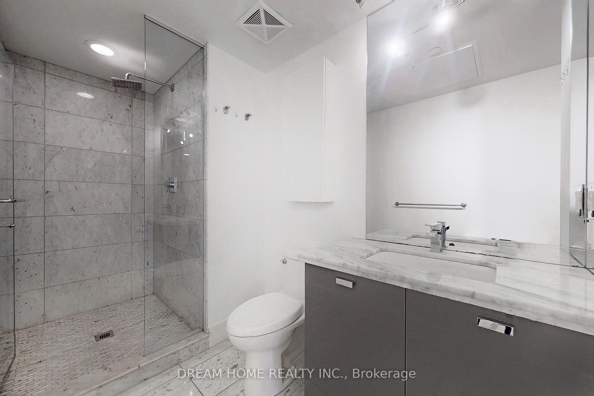 #1306 - 32 Davenport Rd, Toronto, ON M5R0B5 | 2 Bedroom 2 Bathroom Condo Apt | Image 8