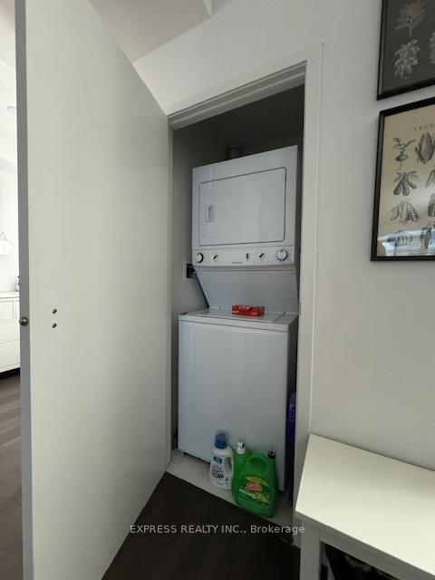 #2006 - 89 Dunfield Ave, Toronto, ON M4S0A4 | 1 Bedroom 1 Bathroom Condo Apt | Image 21