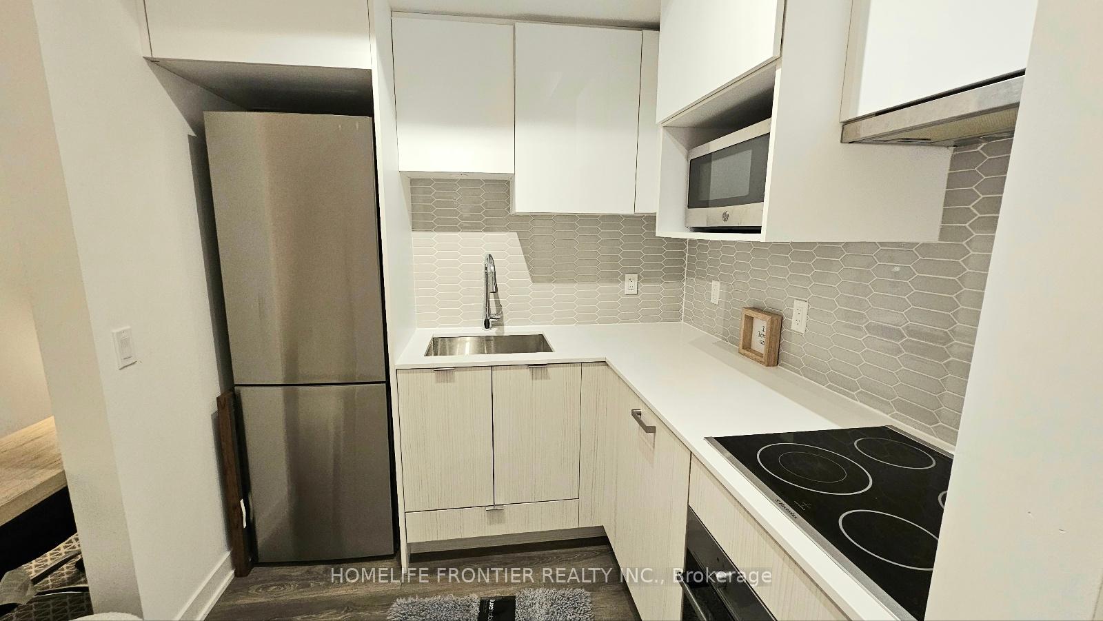 #1414 - 195 Redpath Ave, Toronto, ON M4P0E4 | 0 Bedroom 1 Bathroom Condo Apt | Image 9