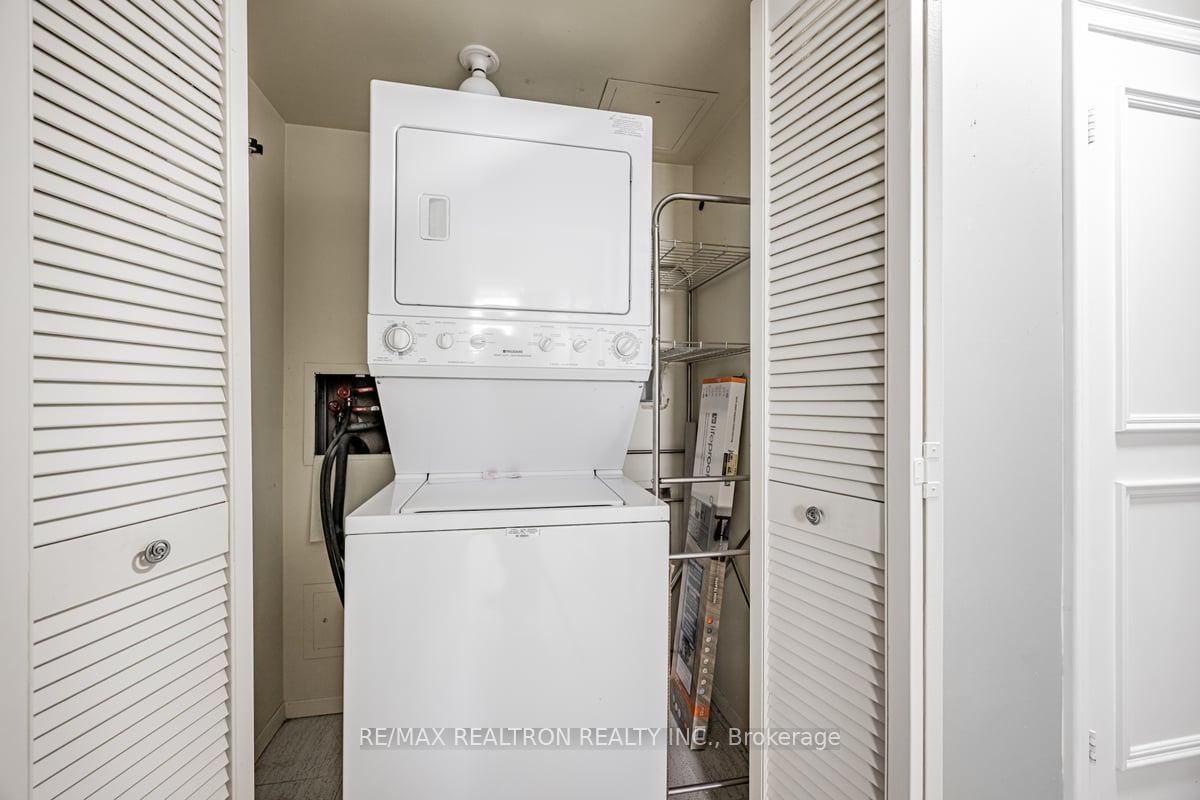 #518E - 30 Fashion Roseway, Toronto, ON M2N6B4 | 2 Bedroom 1 Bathroom Condo Apt | Image 19