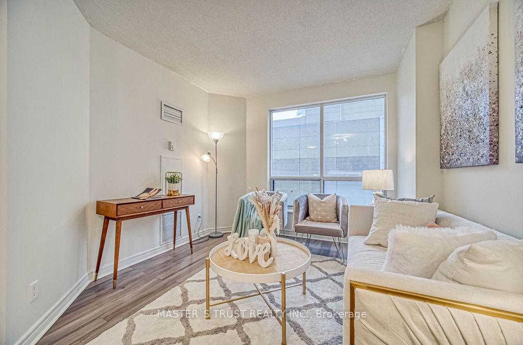 #607 - 55 Bloor St E, Toronto, ON M4W3W6 | 2 Bedroom 2 Bathroom Condo Apt | Image 5