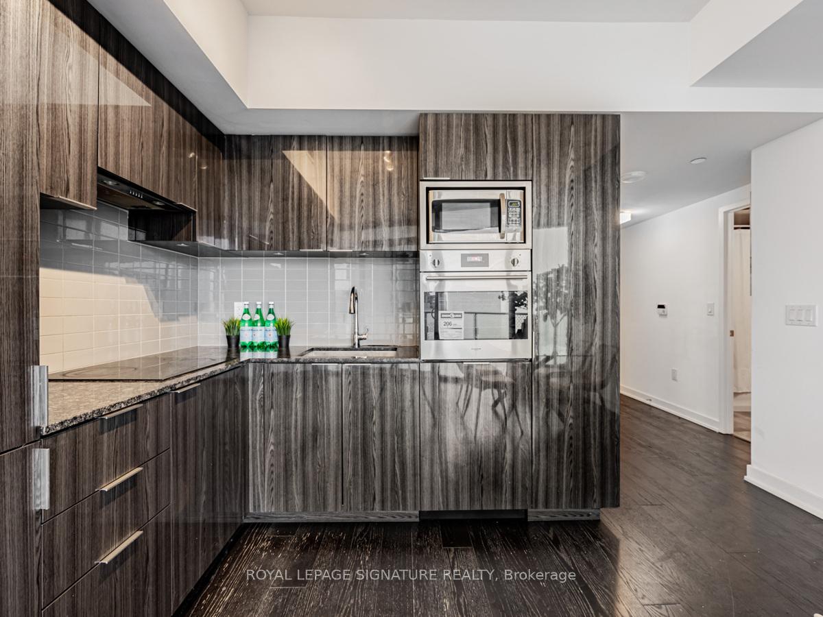 #4711 - 11 Wellesley St W, Toronto, ON M4Y0G4 | 1 Bedroom 1 Bathroom Condo Apt | Image 14