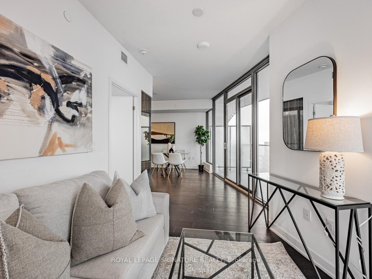 #4711 - 11 Wellesley St W, Toronto, ON M4Y0G4 | 1 Bedroom 1 Bathroom Condo Apt | Image 2