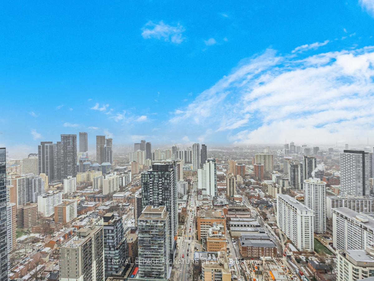 #4711 - 11 Wellesley St W, Toronto, ON M4Y0G4 | 1 Bedroom 1 Bathroom Condo Apt | Image 26