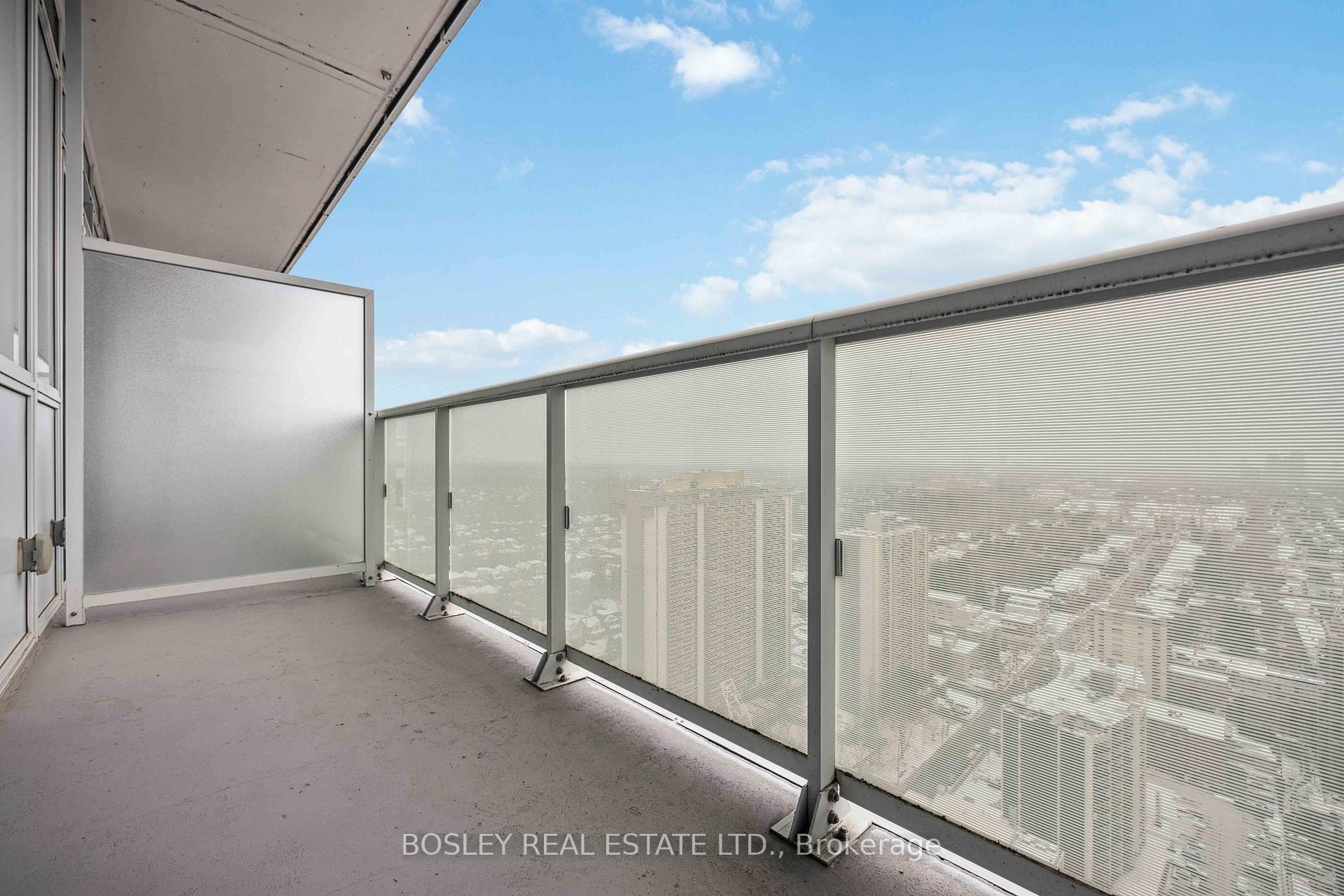 #3006 - 101 Erskine Ave, Toronto, ON M4P1Y5 | 1 Bedroom 1 Bathroom Condo Apt | Image 18