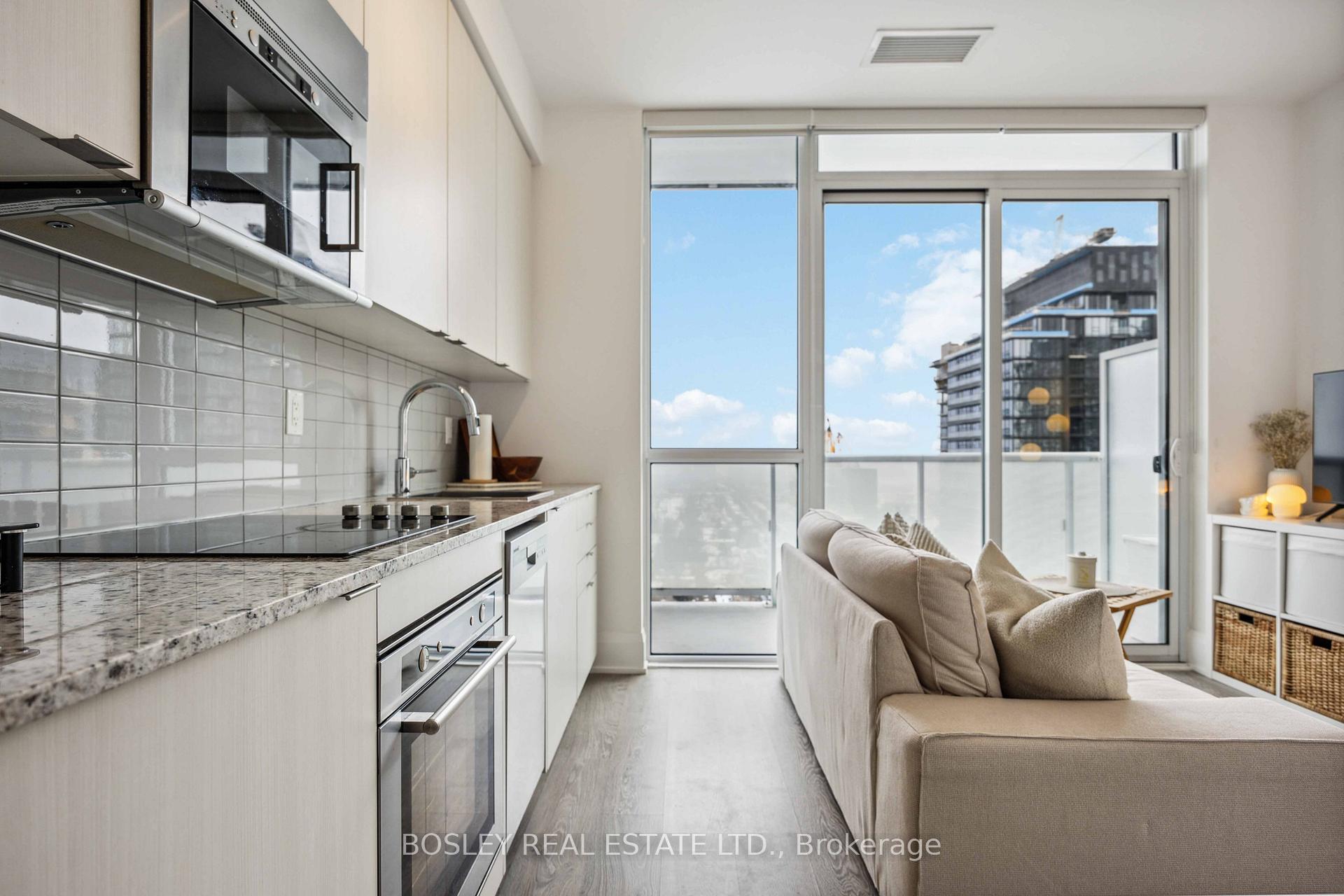 #3006 - 101 Erskine Ave, Toronto, ON M4P1Y5 | 1 Bedroom 1 Bathroom Condo Apt | Image 9