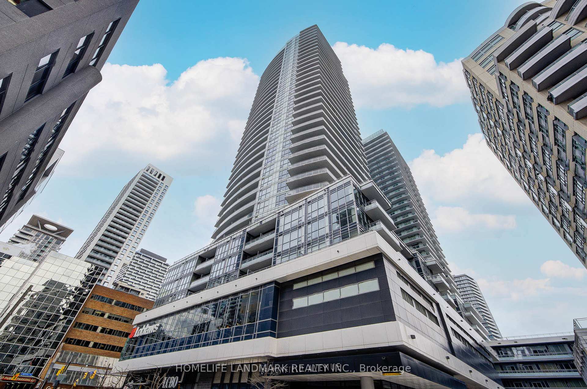 #1806 - 89 Dunfield Ave, Toronto, ON M4S0A4 | 1 Bedroom 1 Bathroom Condo Apt | Image 1