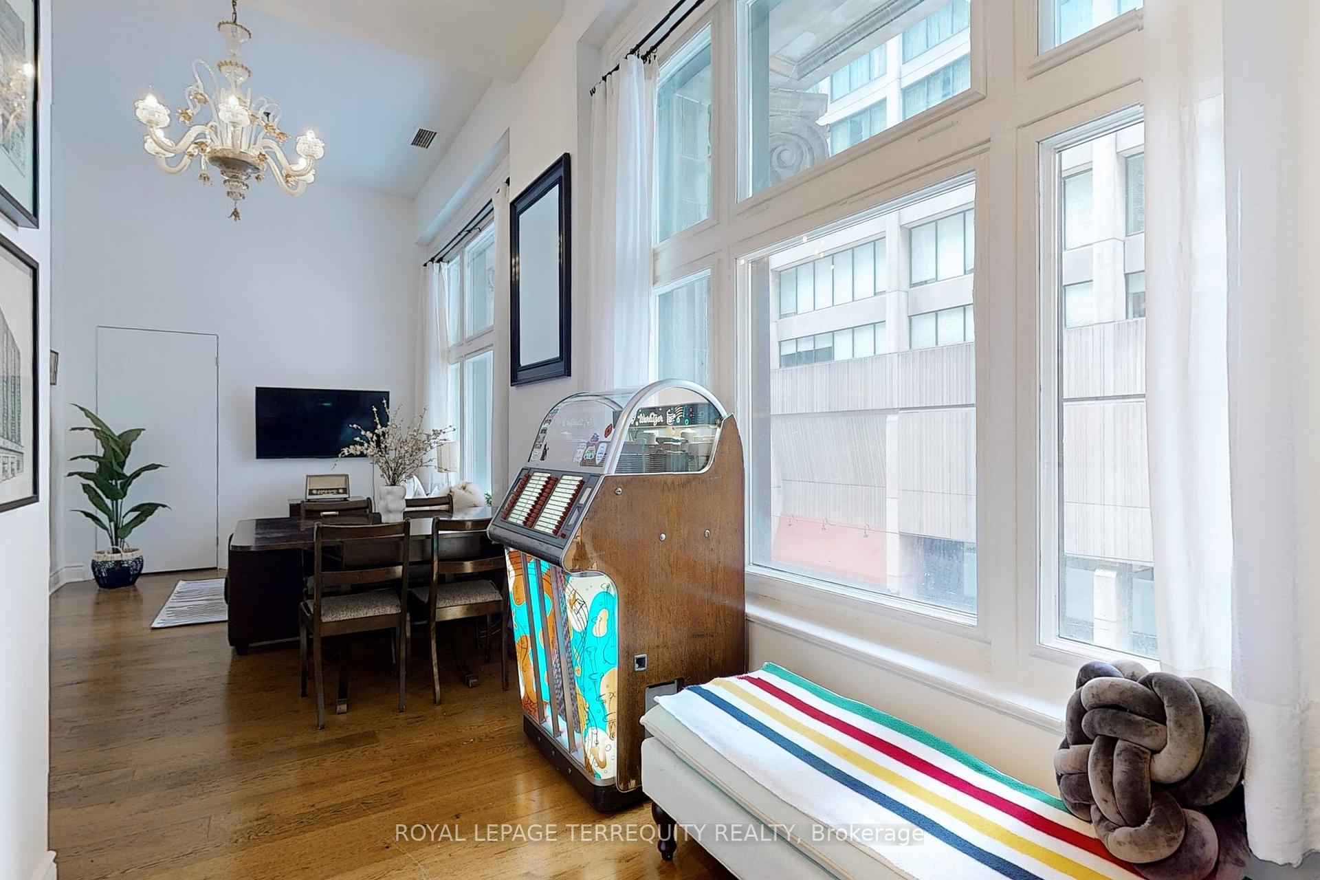 #305B - 73 Richmond St W, Toronto, ON M5H4E8 | 0 Bedroom 1 Bathroom Condo Apt | Image 20